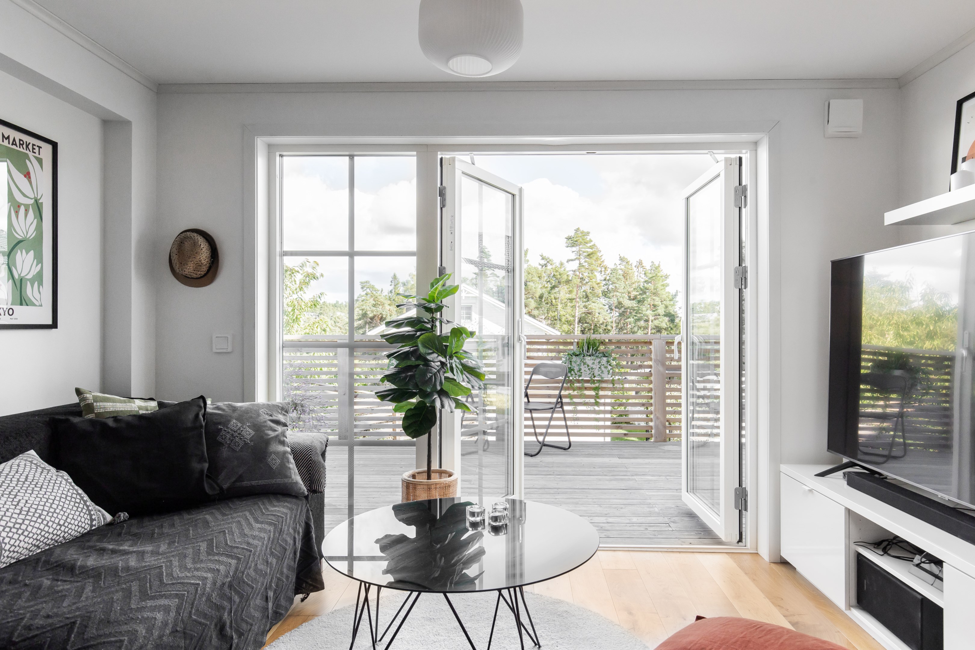 Bostadsbild från Örnklovägen 10C, Såld i Kolvik, Värmdö