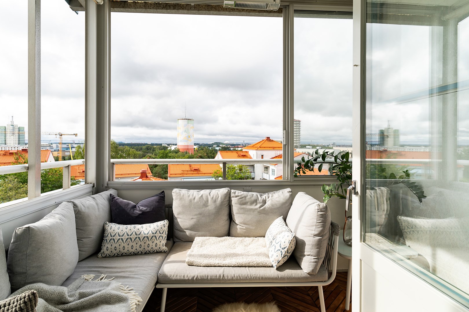 Bostadsbild från Diligensvägen 102, Såld i Jarlaberg, Nacka