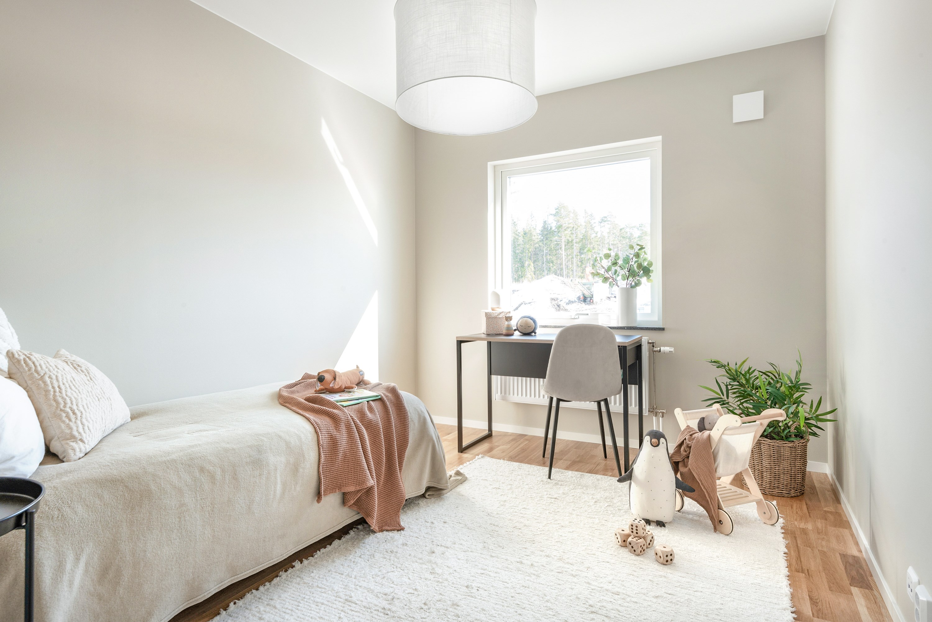 Bostadsbild från Snömolnsvägen 45, Såld i Fullerö, Uppsala