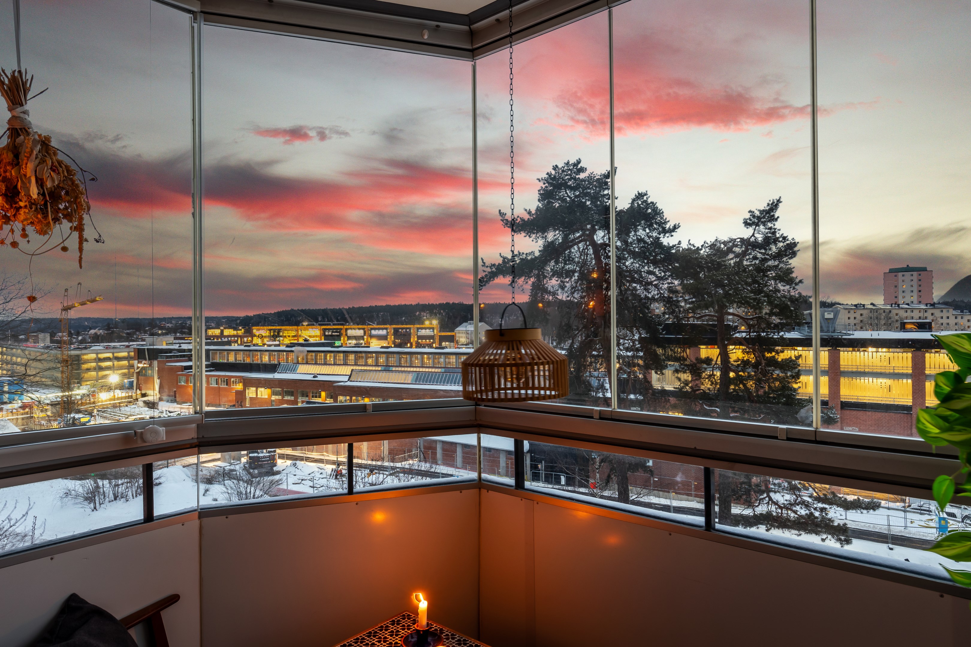 Bostadsbild från Alphyddevägen 19, Såld i Alphyddan, Nacka