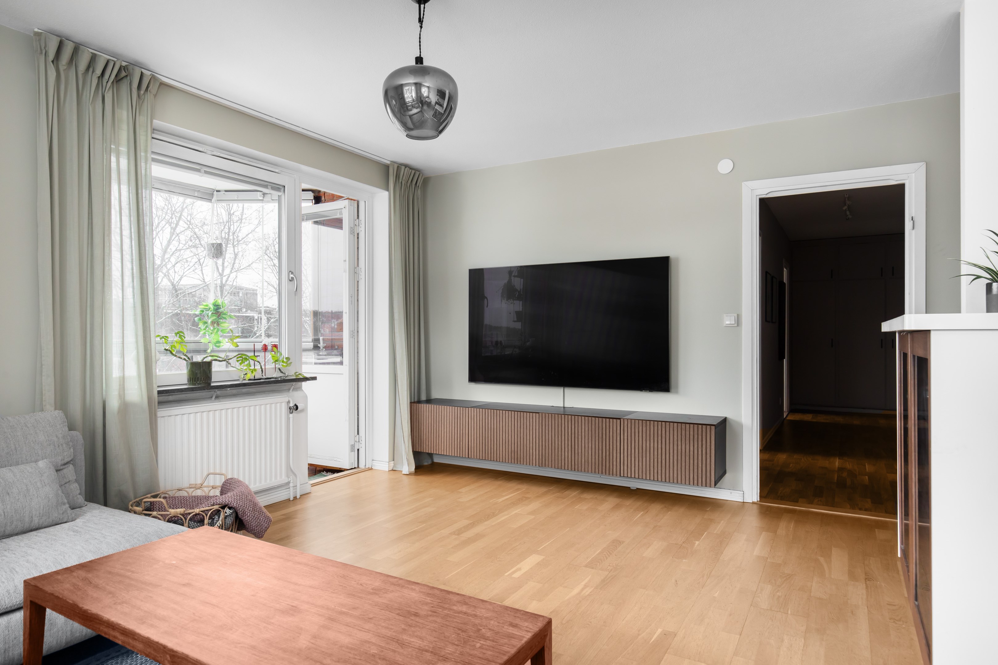 Bostadsbild från Alphyddevägen 19, Såld i Alphyddan, Nacka