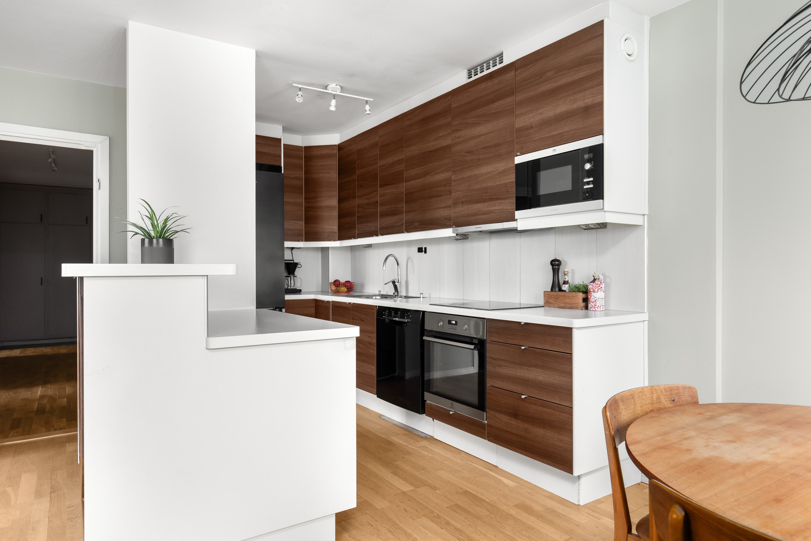 Bostadsbild från Alphyddevägen 19, Såld i Alphyddan, Nacka