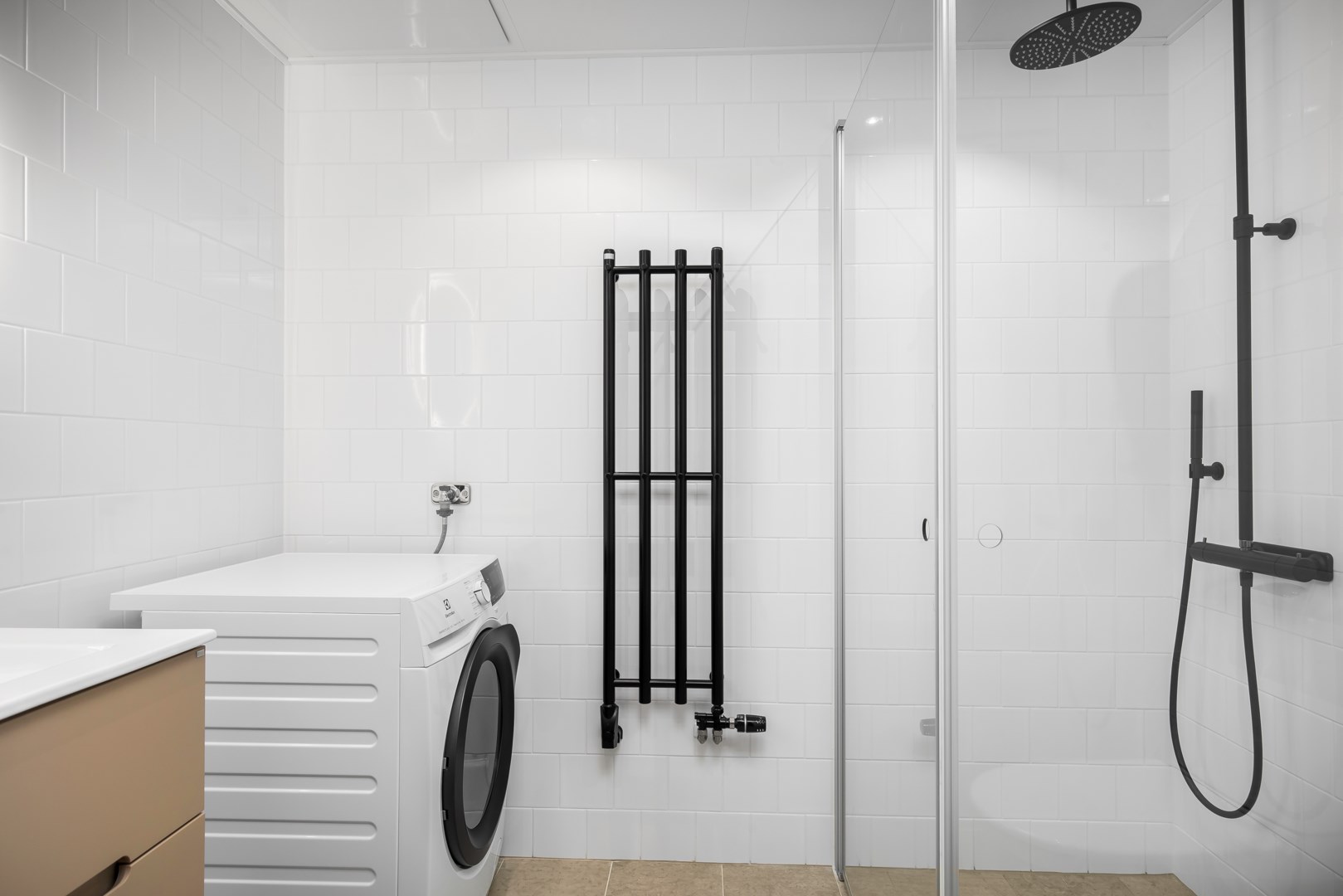 Bostadsbild från Östra Gräsvägen 5, Såld i Skuru, Nacka