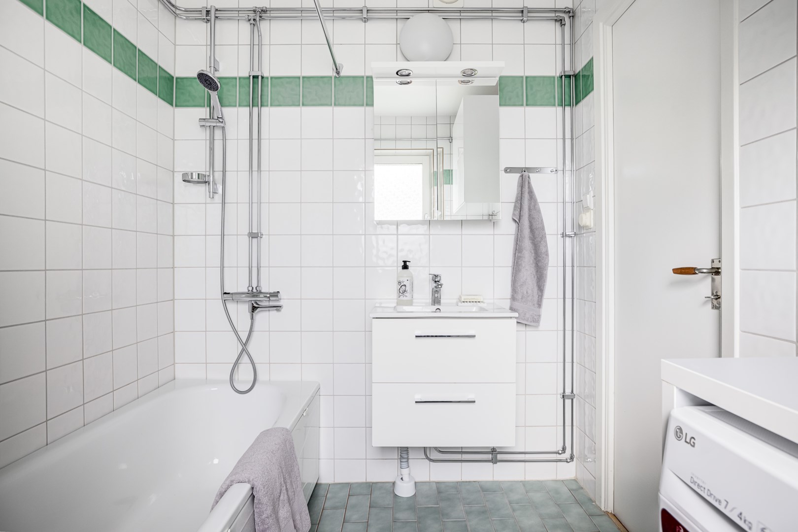 Bostadsbild från Ritargatan 10 A, Såld i Salabacke, Uppsala