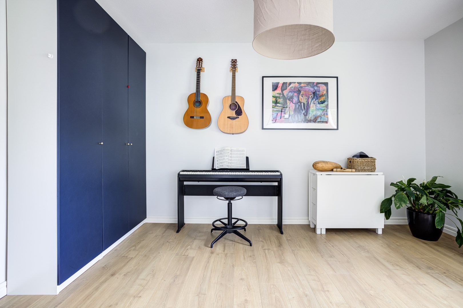 Bostadsbild från Ritargatan 10 A, Såld i Salabacke, Uppsala