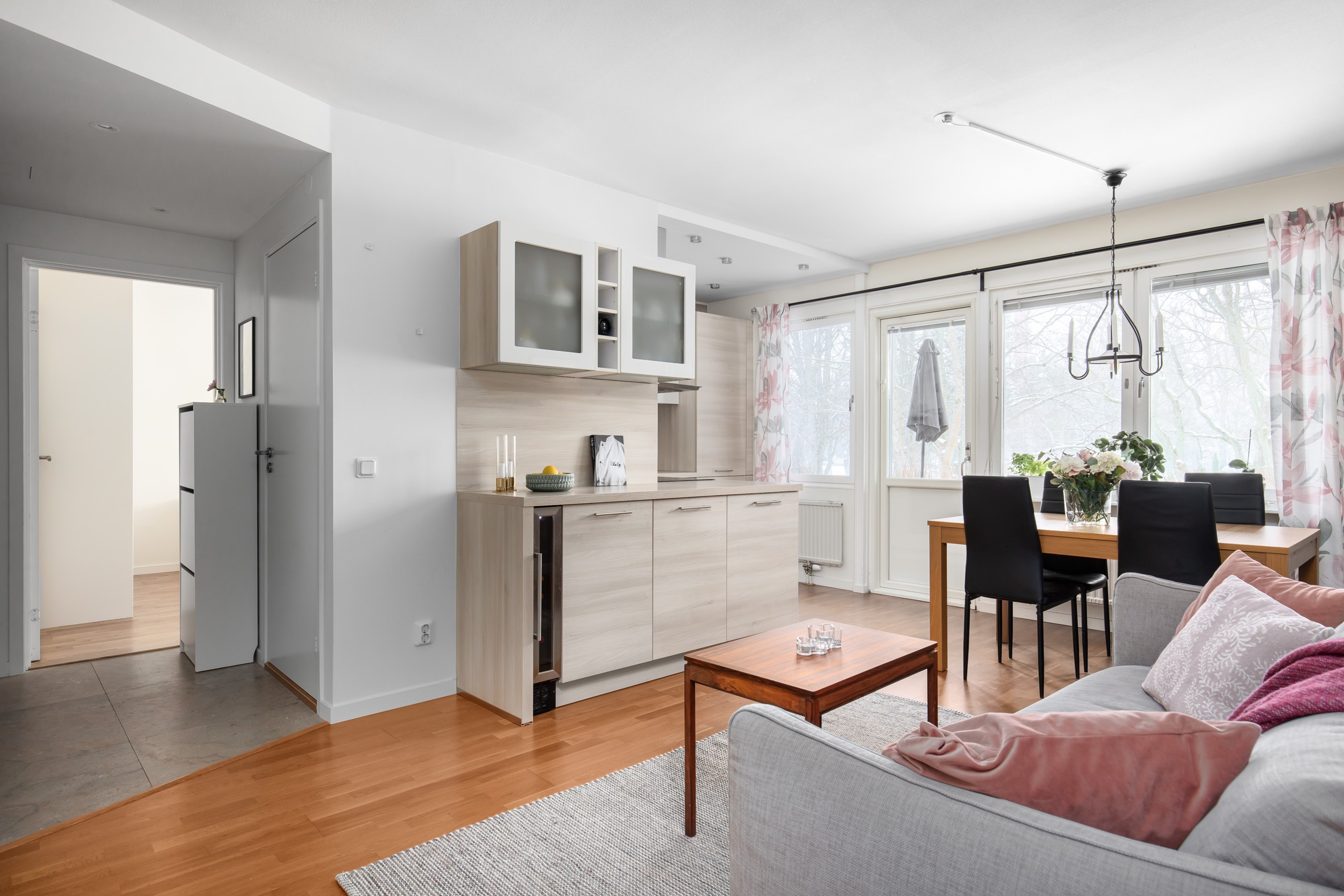 Bostadsbild från Blomstervägen 14, Såld i Finntorp, Nacka