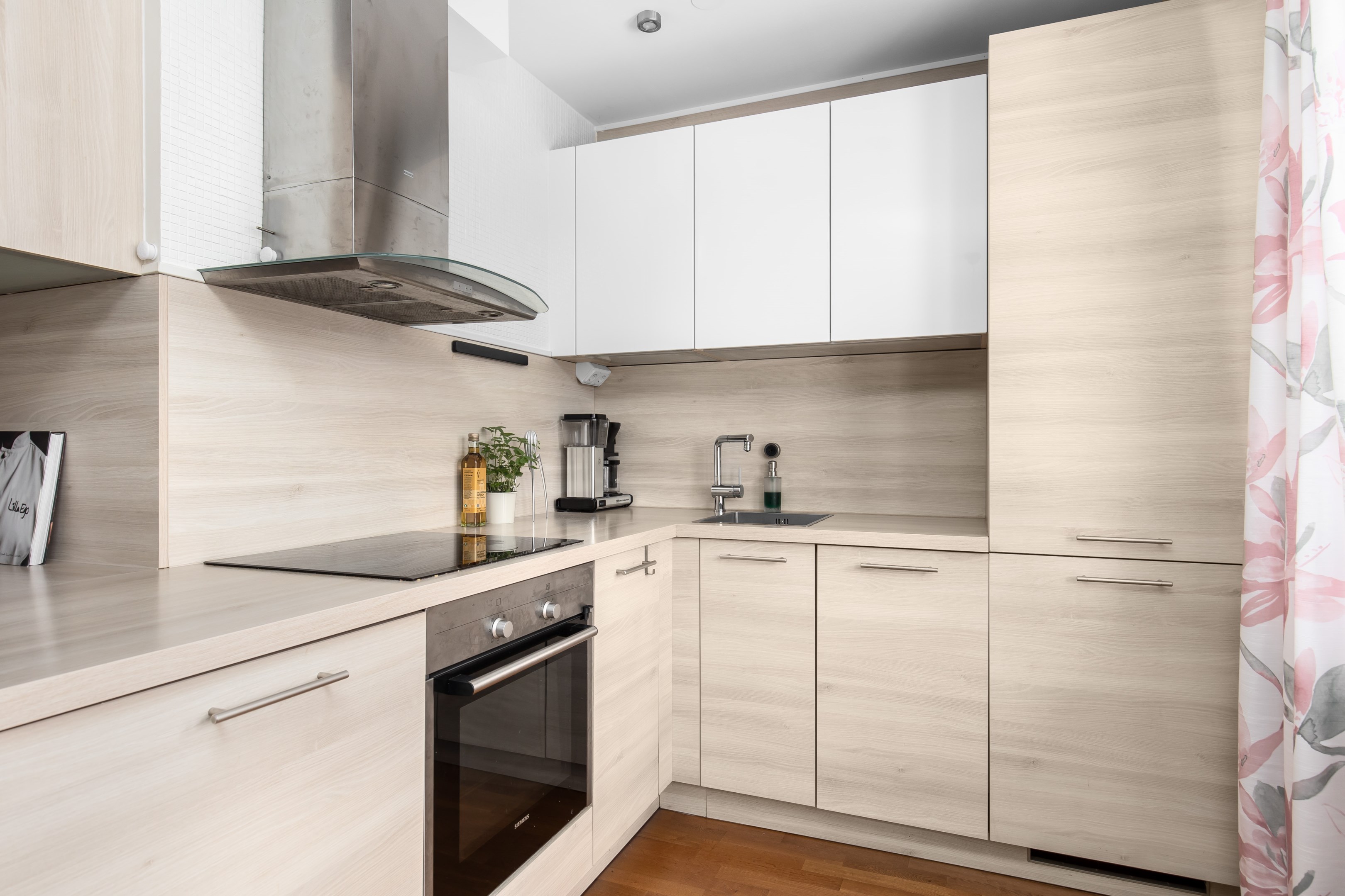 Bostadsbild från Blomstervägen 14, Såld i Finntorp, Nacka