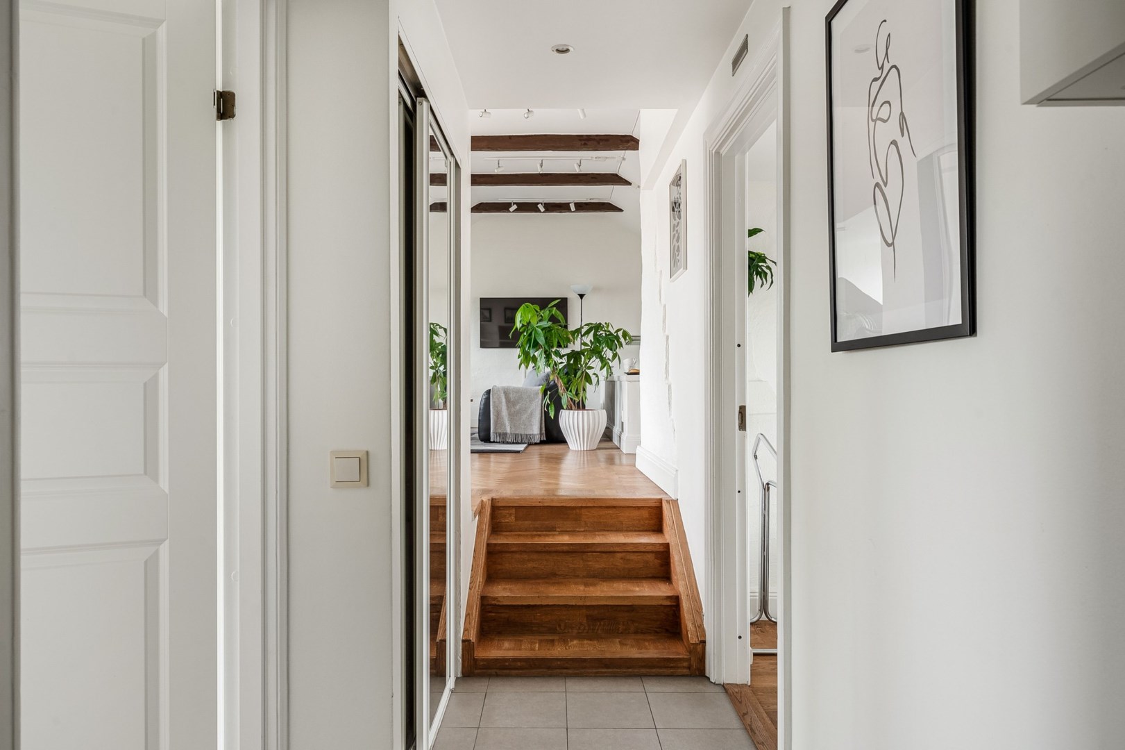 Bostadsbild från Surbrunnsgatan 4,5tr, Såld i Vasastan/Östermalm, Stockholm