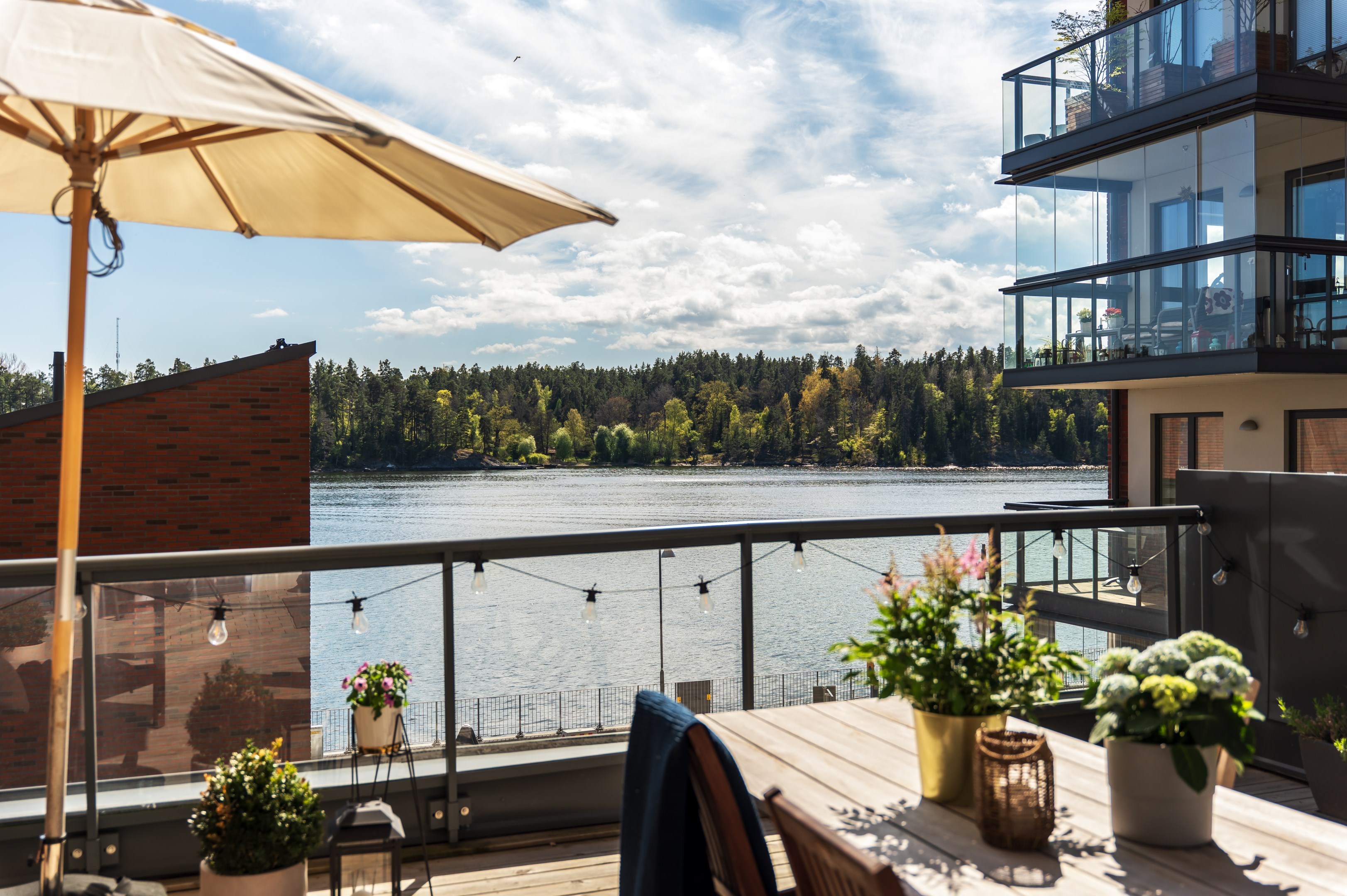 Bostadsbild från Tollare kaj 6, 3 tr, Till salu i Tollare, Nacka