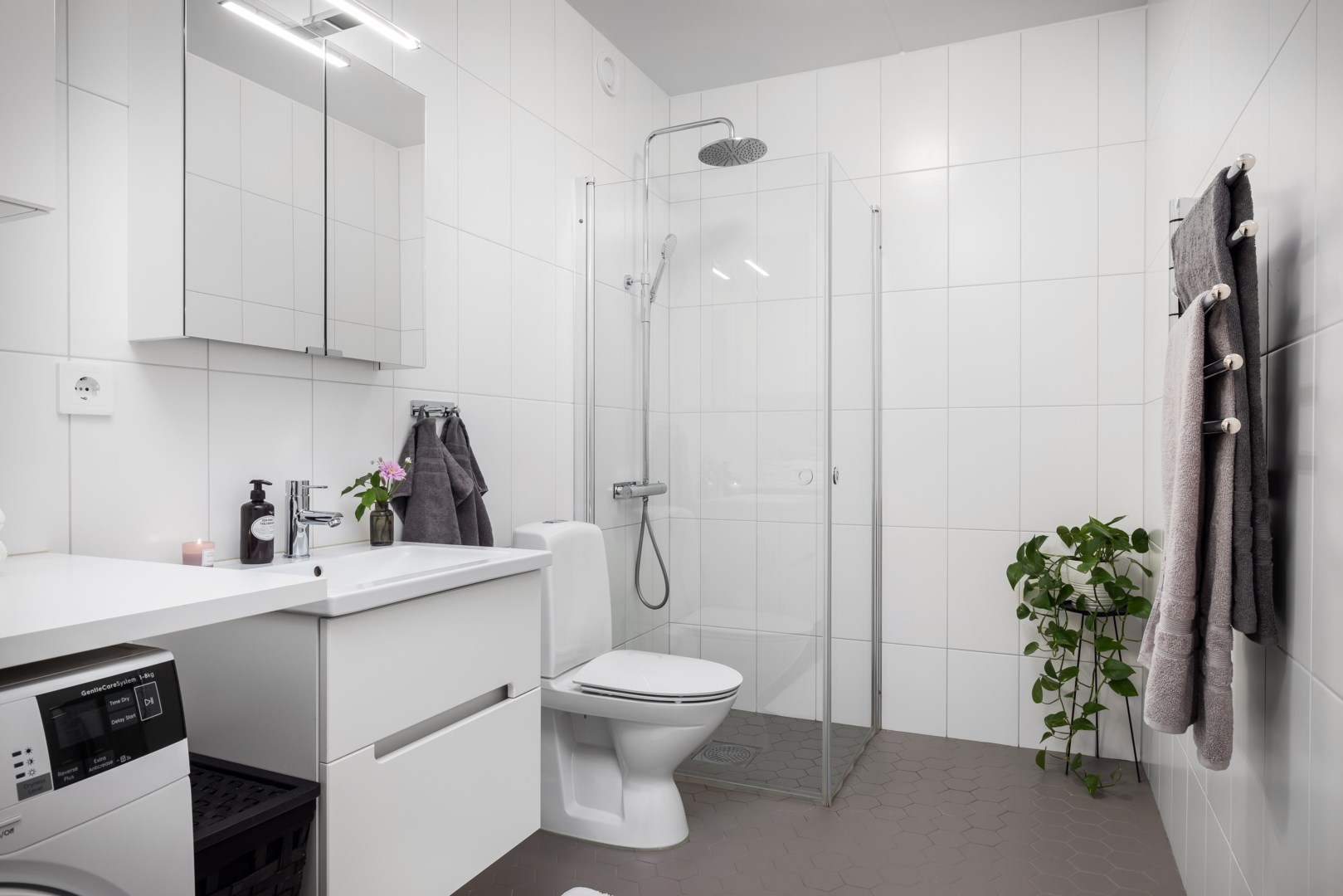 Bostadsbild från Tollareslingan 26, 2 tr, Såld i Tollare, Nacka