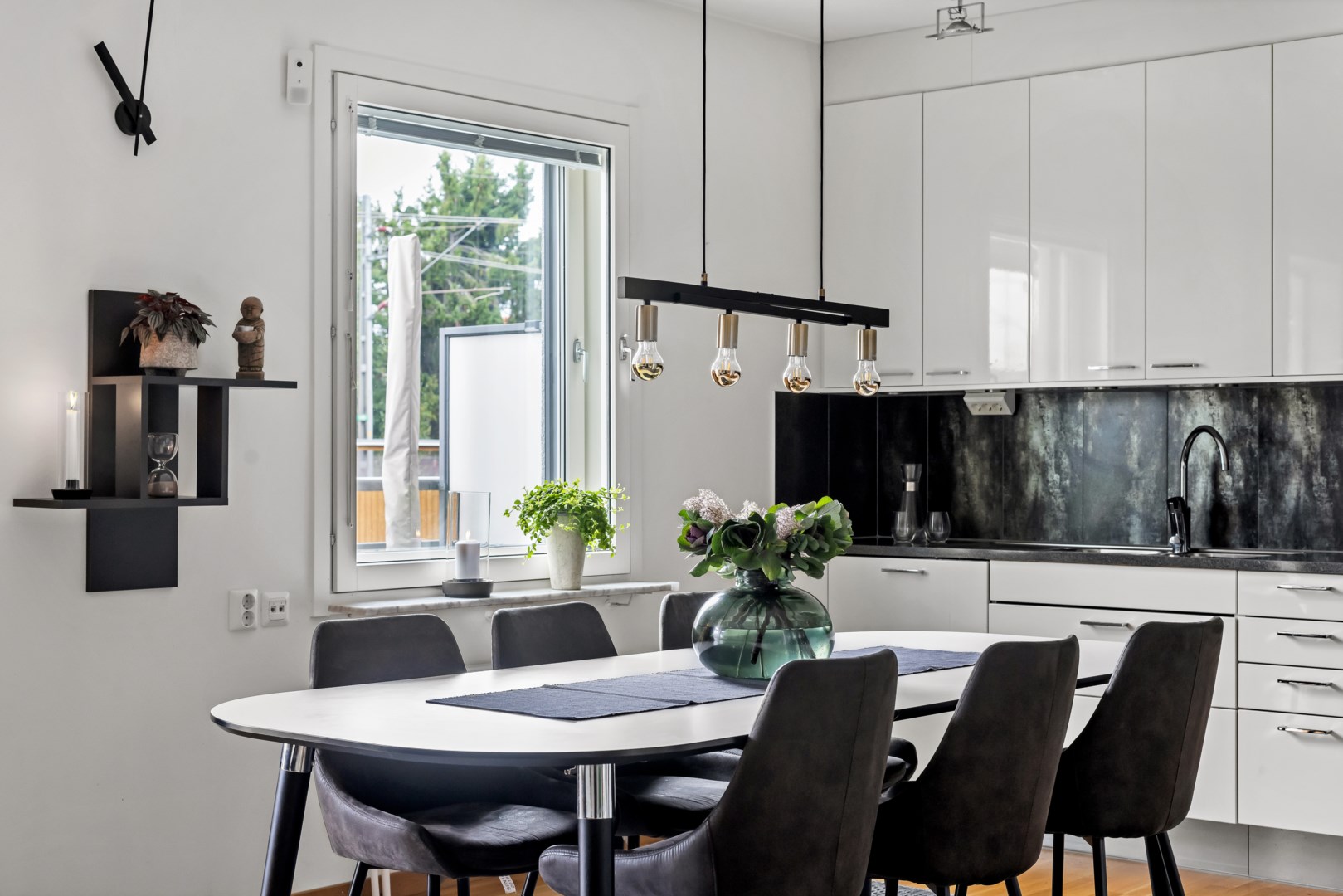 Bostadsbild från Portalgatan 86, Såld i Kapellgärdet, Uppsala