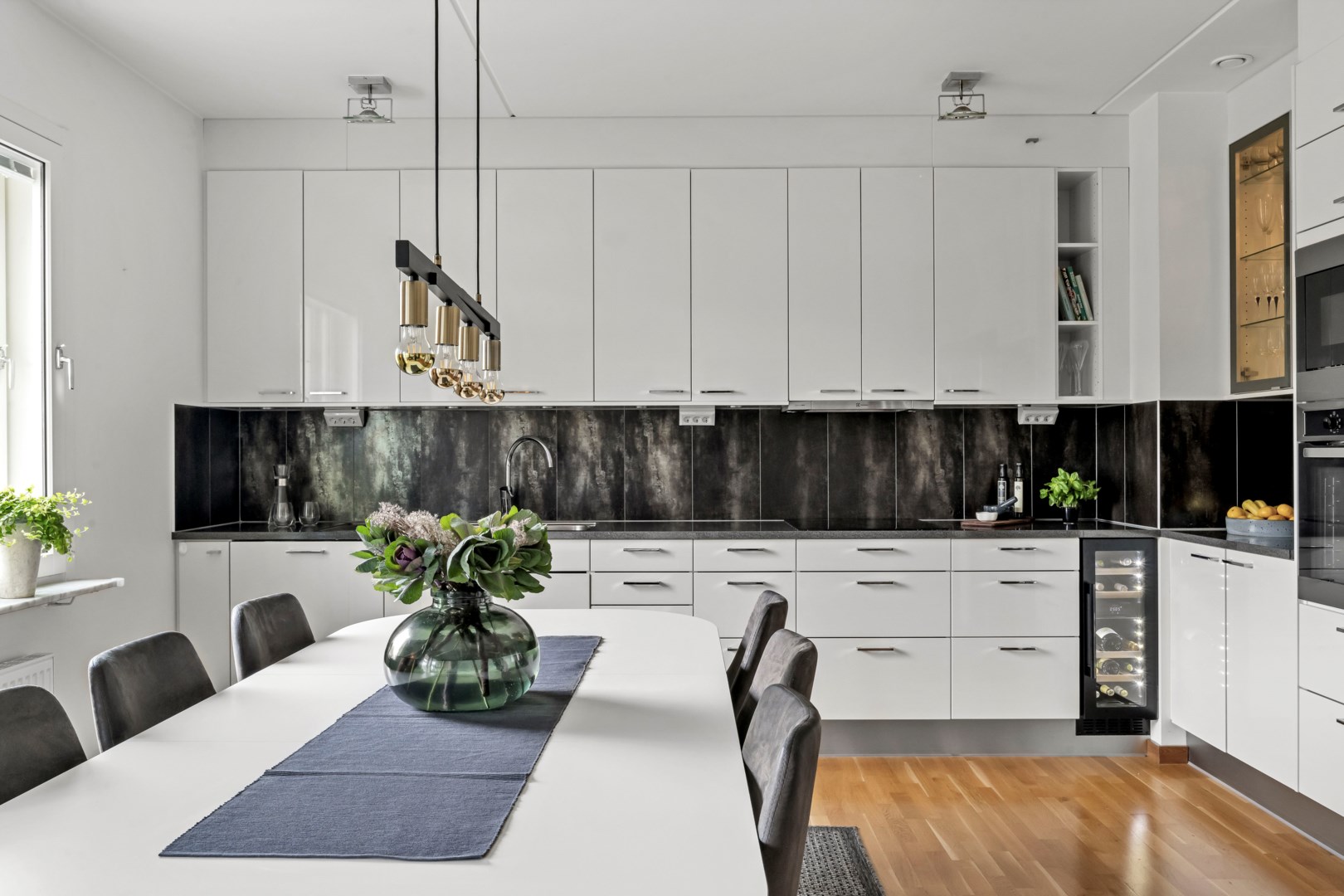 Bostadsbild från Portalgatan 86, Såld i Kapellgärdet, Uppsala