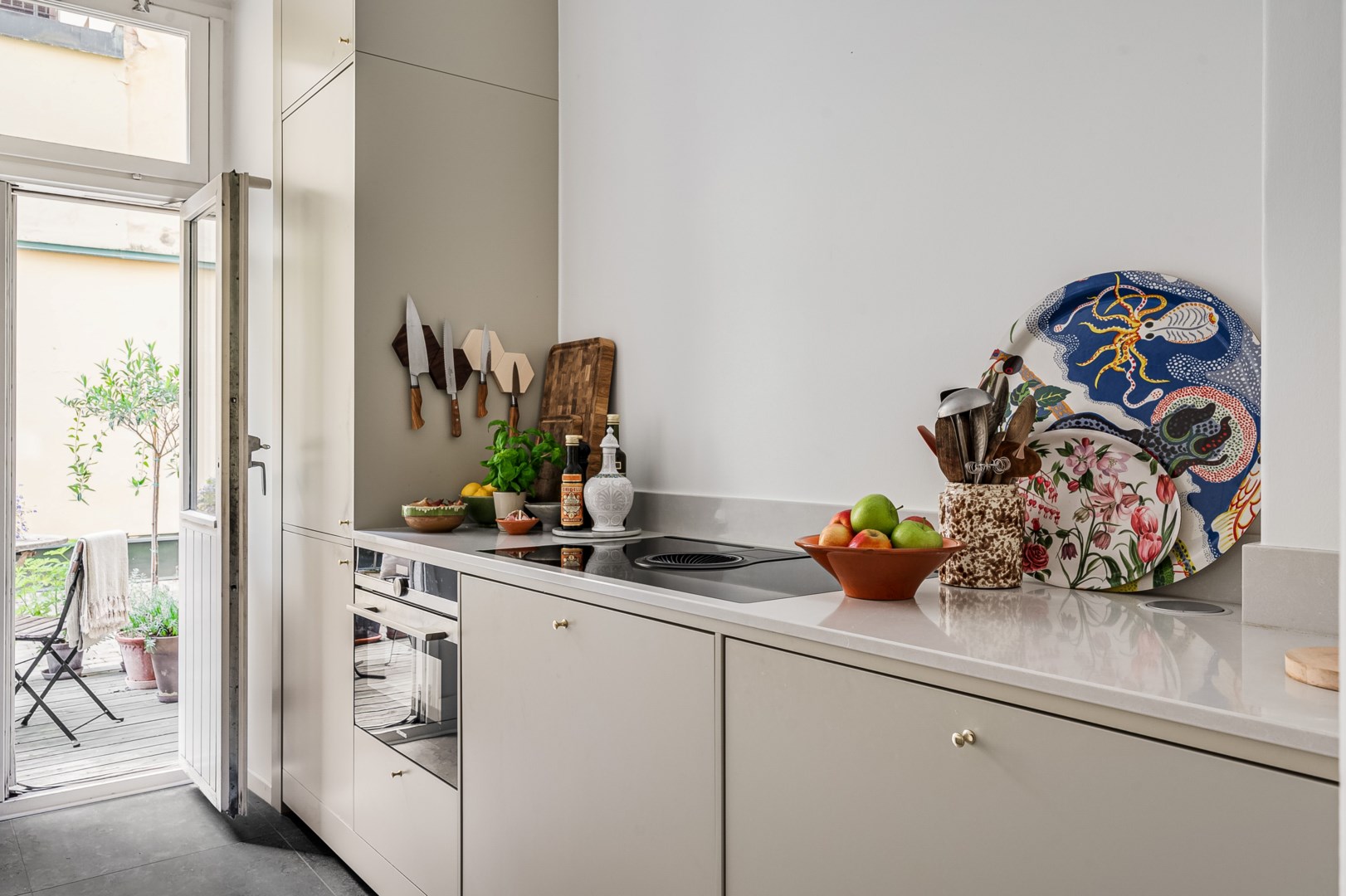 Bostadsbild från Roslagsgatan 19B, Såld i Vasastan - Sibirien, Stockholm