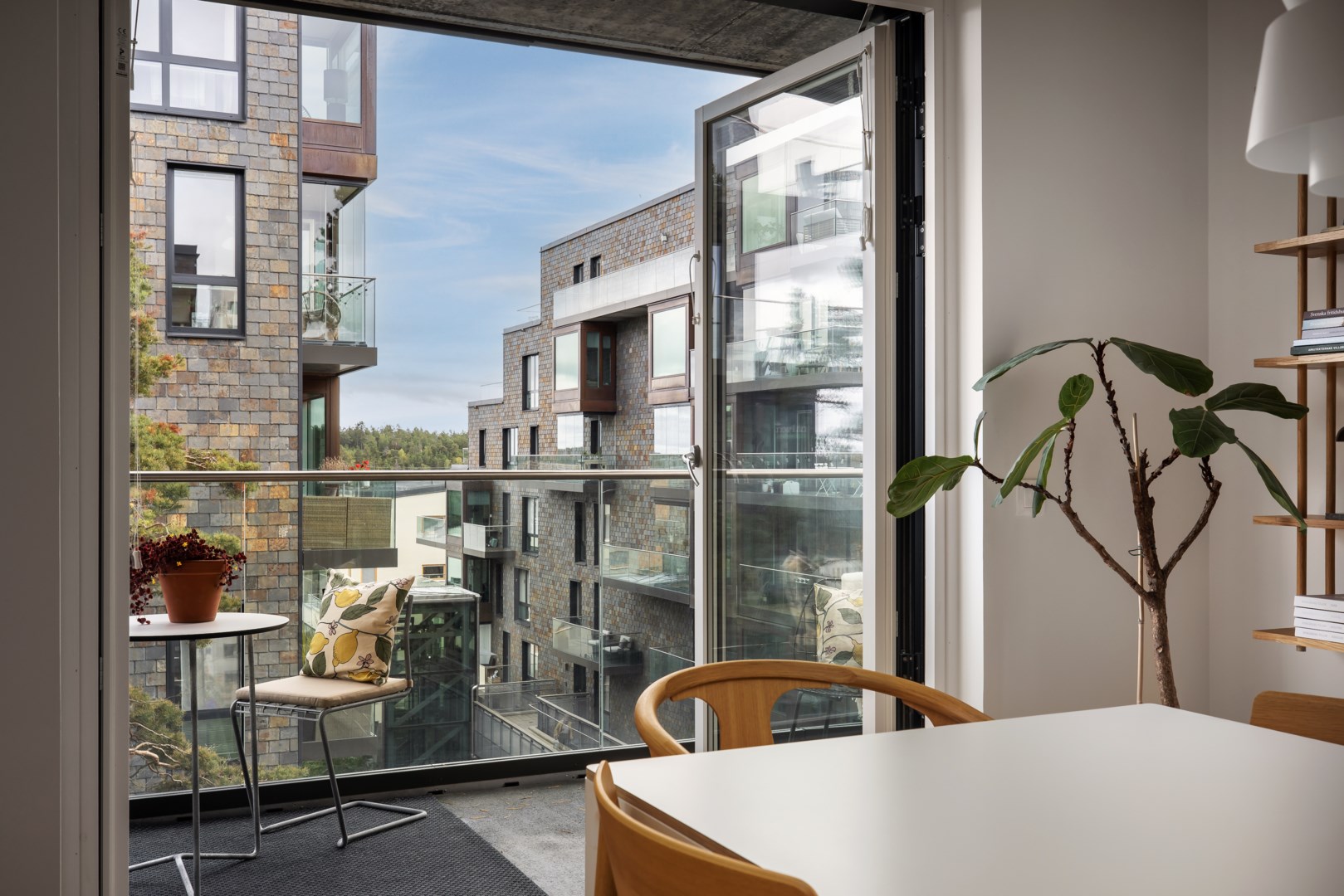 Bostadsbild från Tollarevägen 49, 4 tr, Såld i Tollare, Nacka