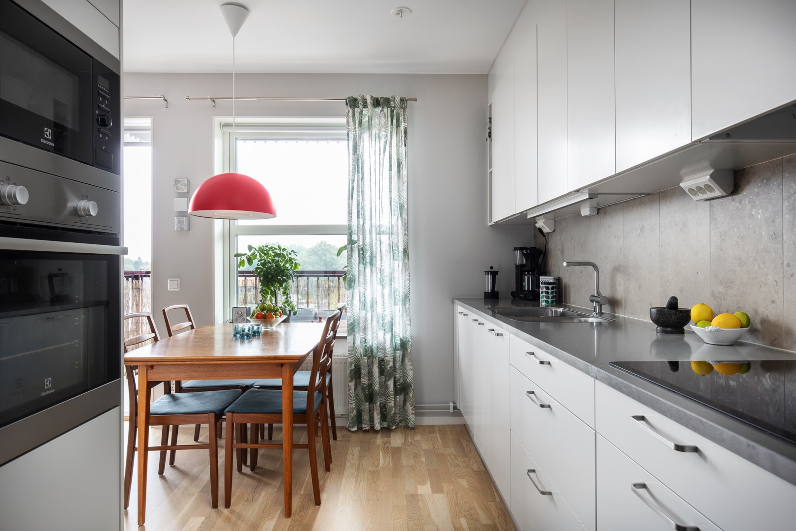 Bostadsbild från Tollare Ängsväg 24, 3 tr, Såld i Tollare, Nacka