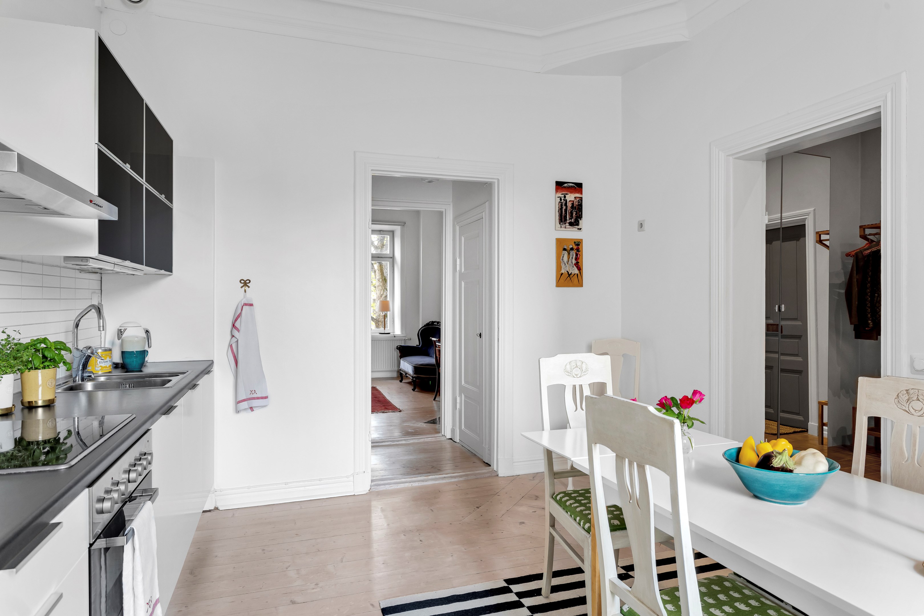 Bostadsbild från Övre Slottsgatan 32B, Såld i Öfre Slotts, Uppsala