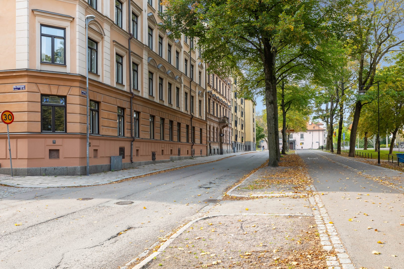Bostadsbild från Övre Slottsgatan 32B, Såld i Öfre Slotts, Uppsala