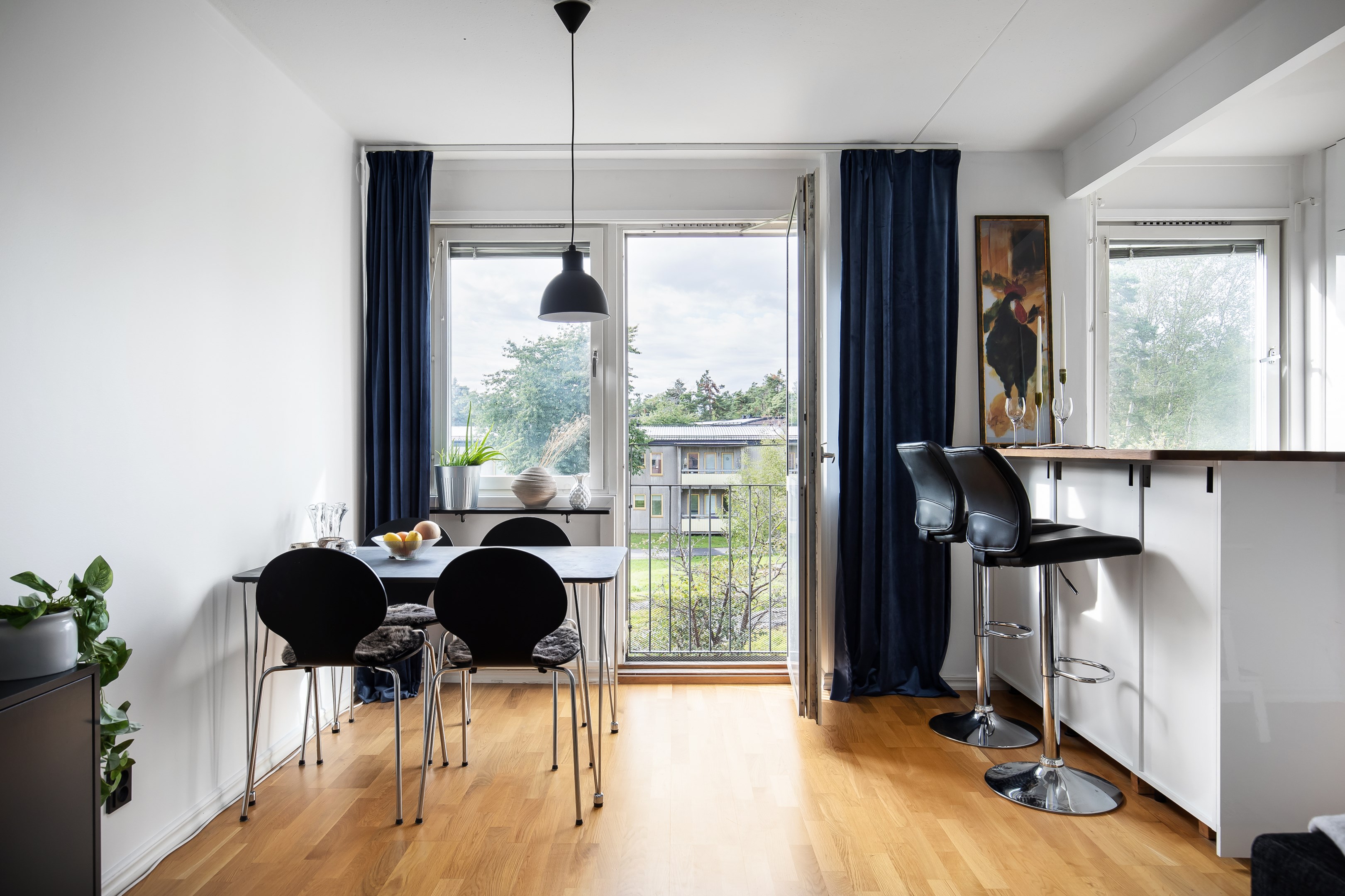 Bostadsbild från Betsövägen 10, Såld i Västra Orminge, Nacka