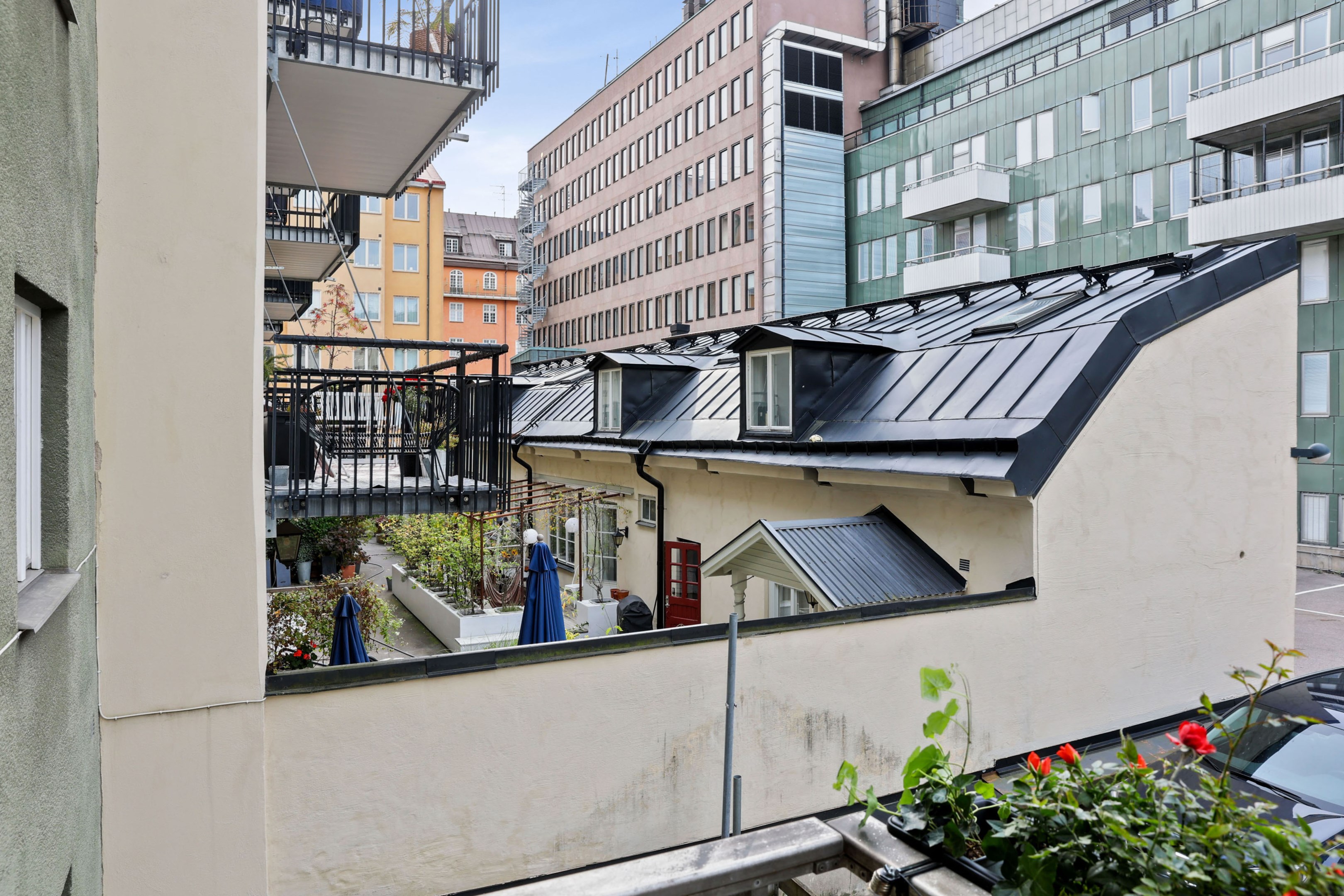 Bostadsbild från Kronobergsgatan 25A, 1 tr mot gård, Såld i Kungsholmen, Stockholm