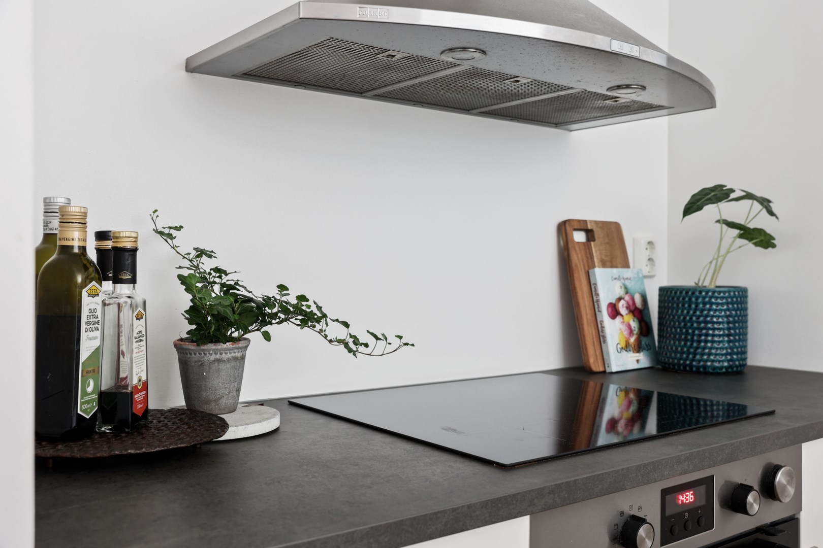 Bostadsbild från Kronobergsgatan 25A, 1 tr mot gård, Såld i Kungsholmen, Stockholm