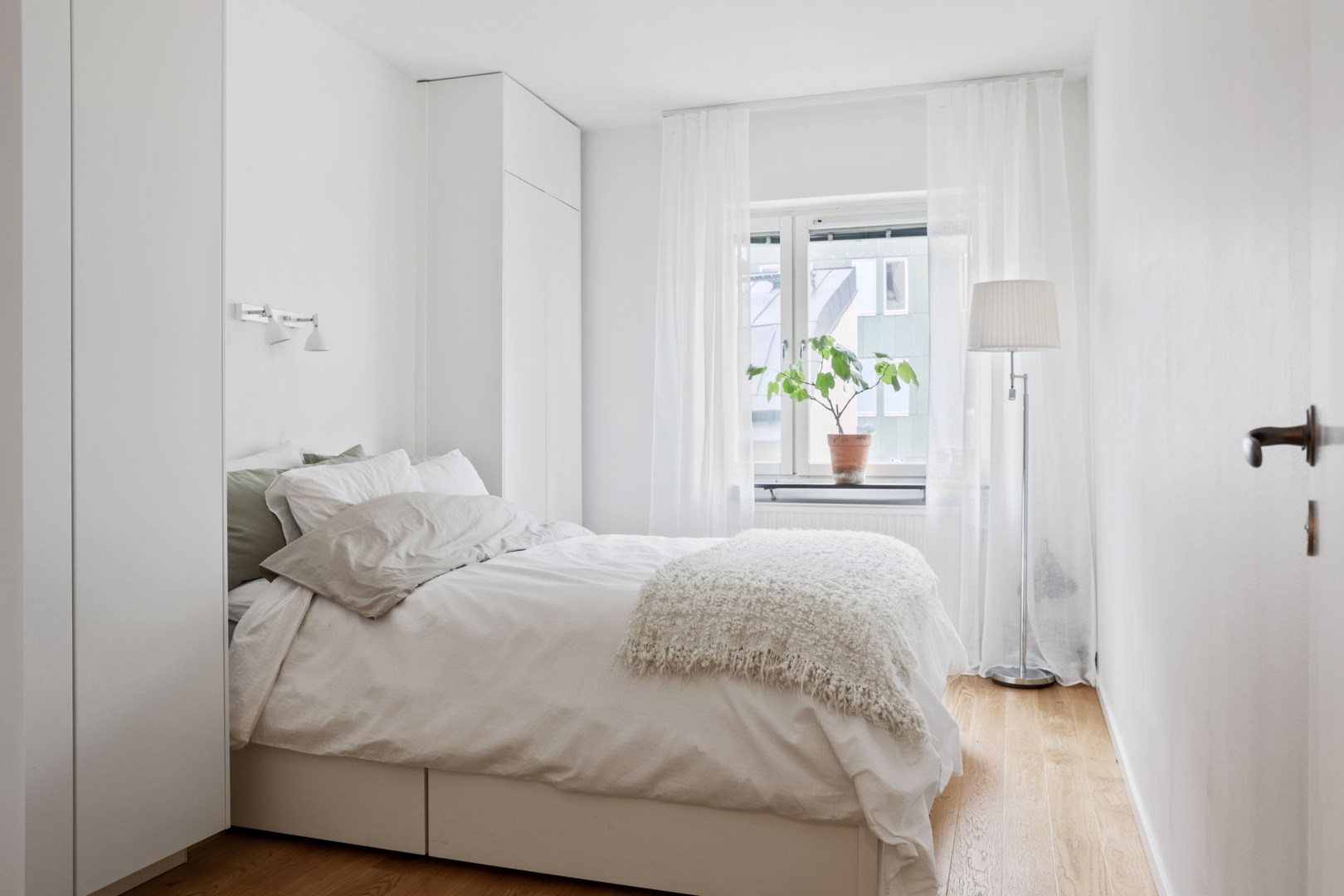 Bostadsbild från Kronobergsgatan 25A, 1 tr mot gård, Såld i Kungsholmen, Stockholm