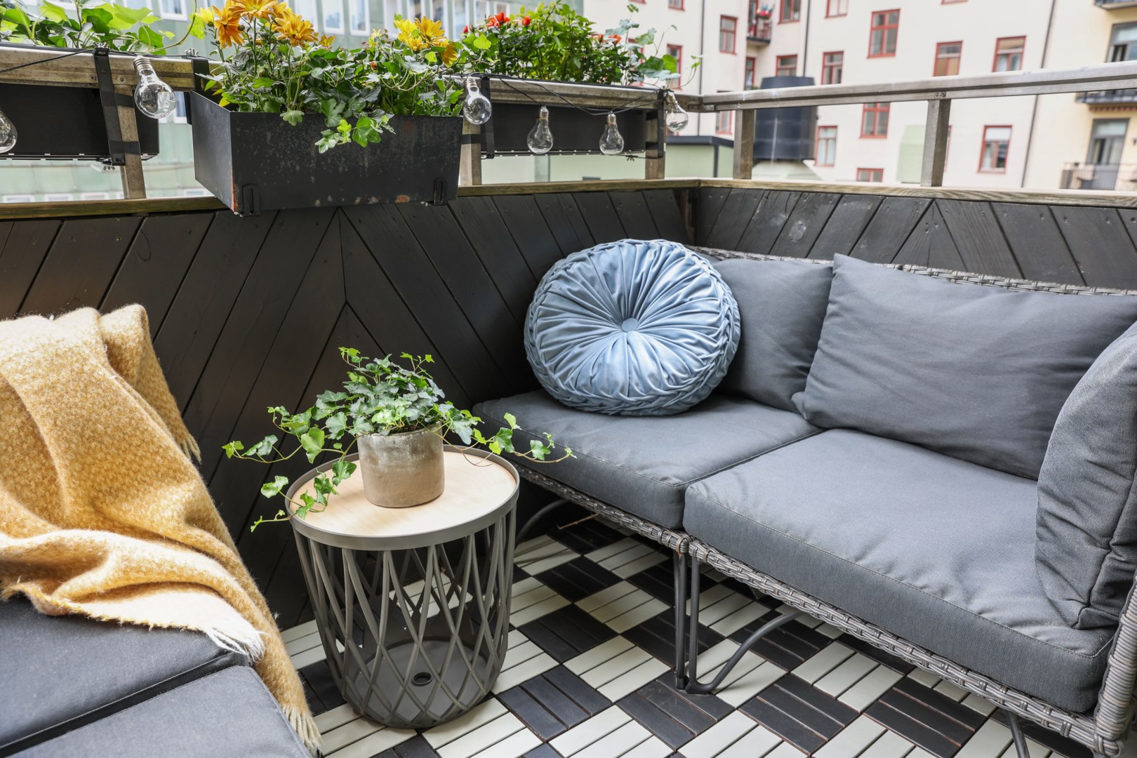 Bostadsbild från Kronobergsgatan 25A, 1 tr mot gård, Såld i Kungsholmen, Stockholm