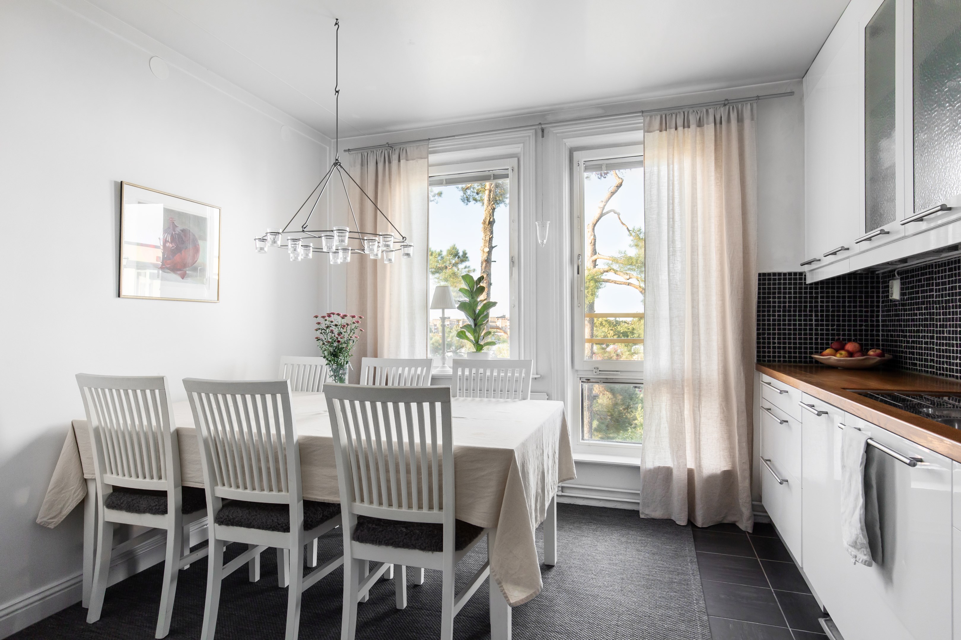 Bostadsbild från Ormingeringen 42, Såld i Västra Orminge, Nacka