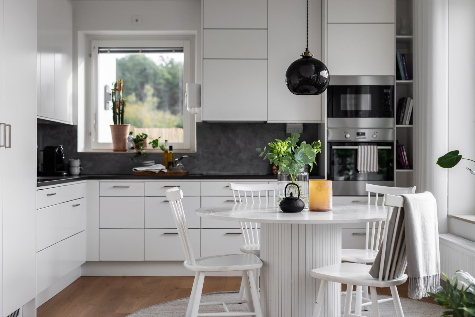 Bostadsbild från Tollareslingan 50, 4/4 tr, Såld i Tollare, Nacka