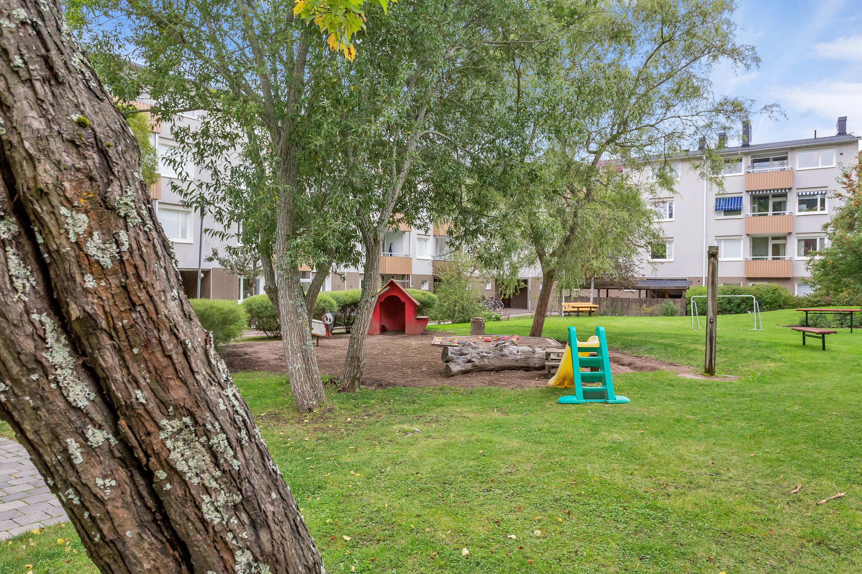 Bostadsbild från Fjärdhundragatan 58, Såld i Tunabackar, Uppsala