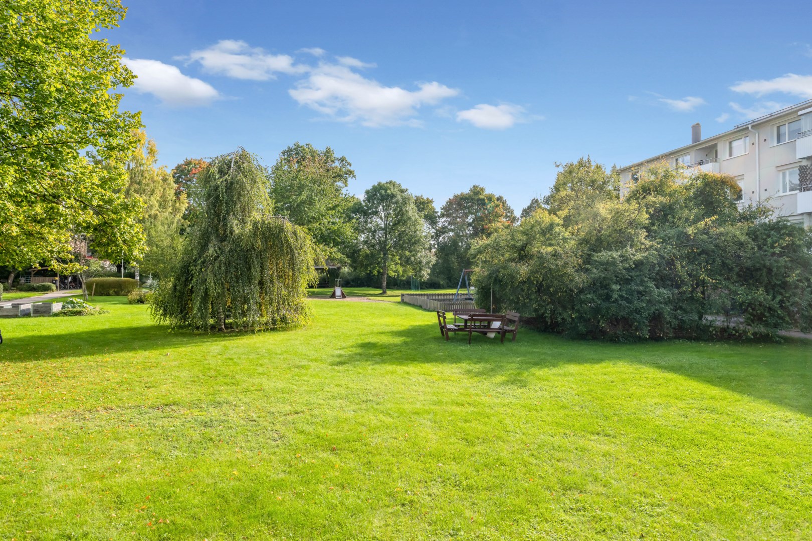 Bostadsbild från Fjärdhundragatan 58, Såld i Tunabackar, Uppsala