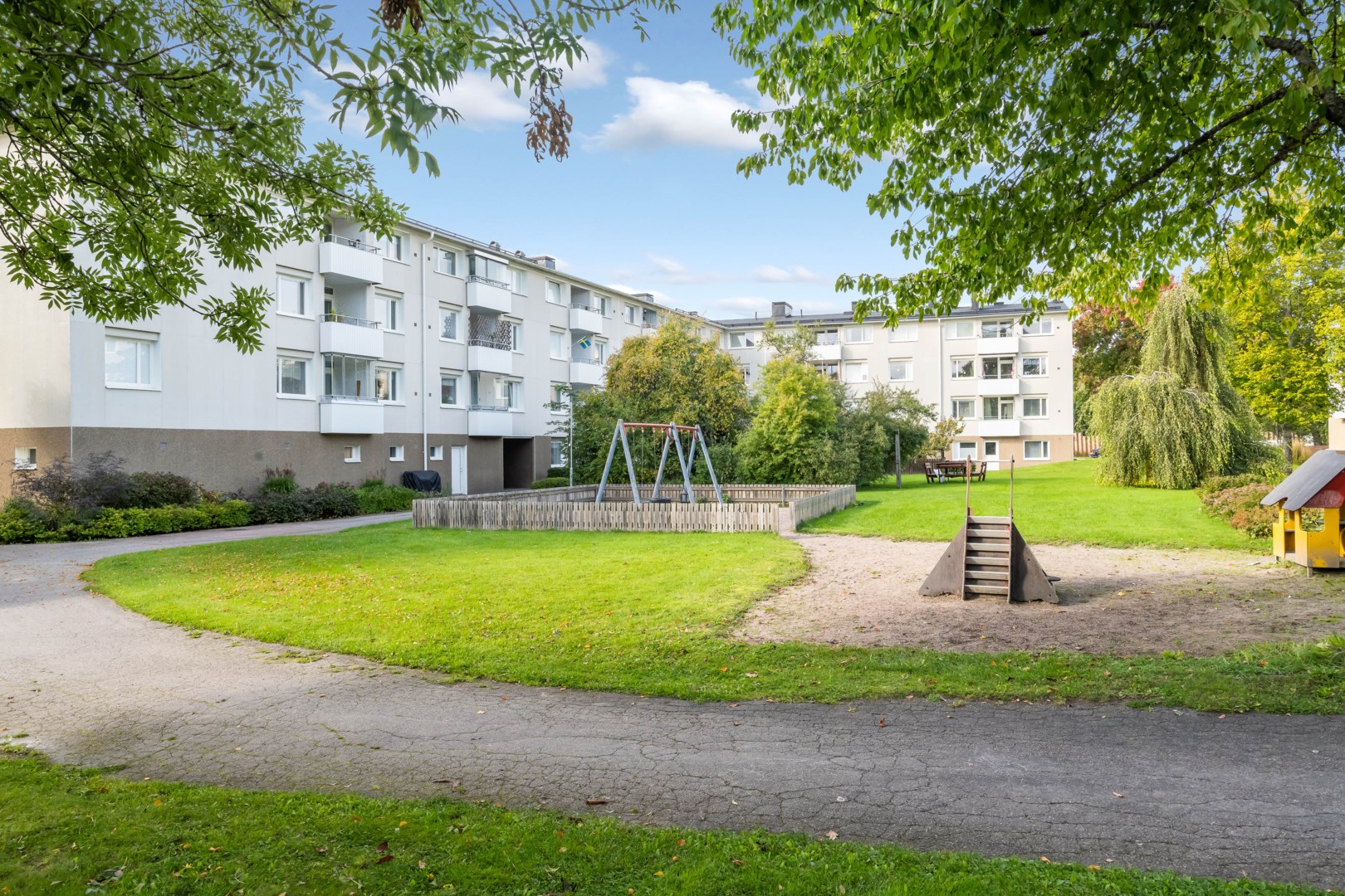 Bostadsbild från Fjärdhundragatan 58, Såld i Tunabackar, Uppsala