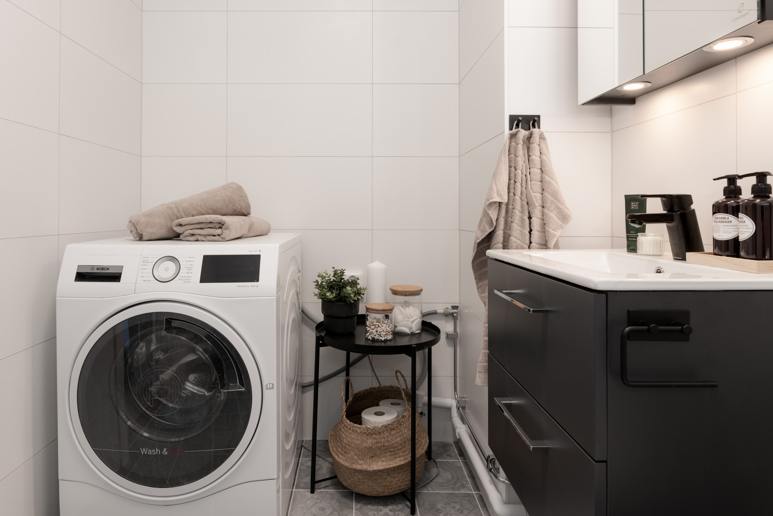 Bostadsbild från Labradorvägen 64, Såld i Gryta, Västerås