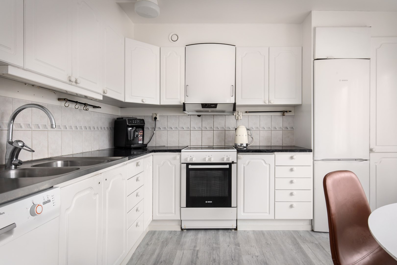 Bostadsbild från Ängsbacken 3, 2tr, Såld i Björknäs, Nacka