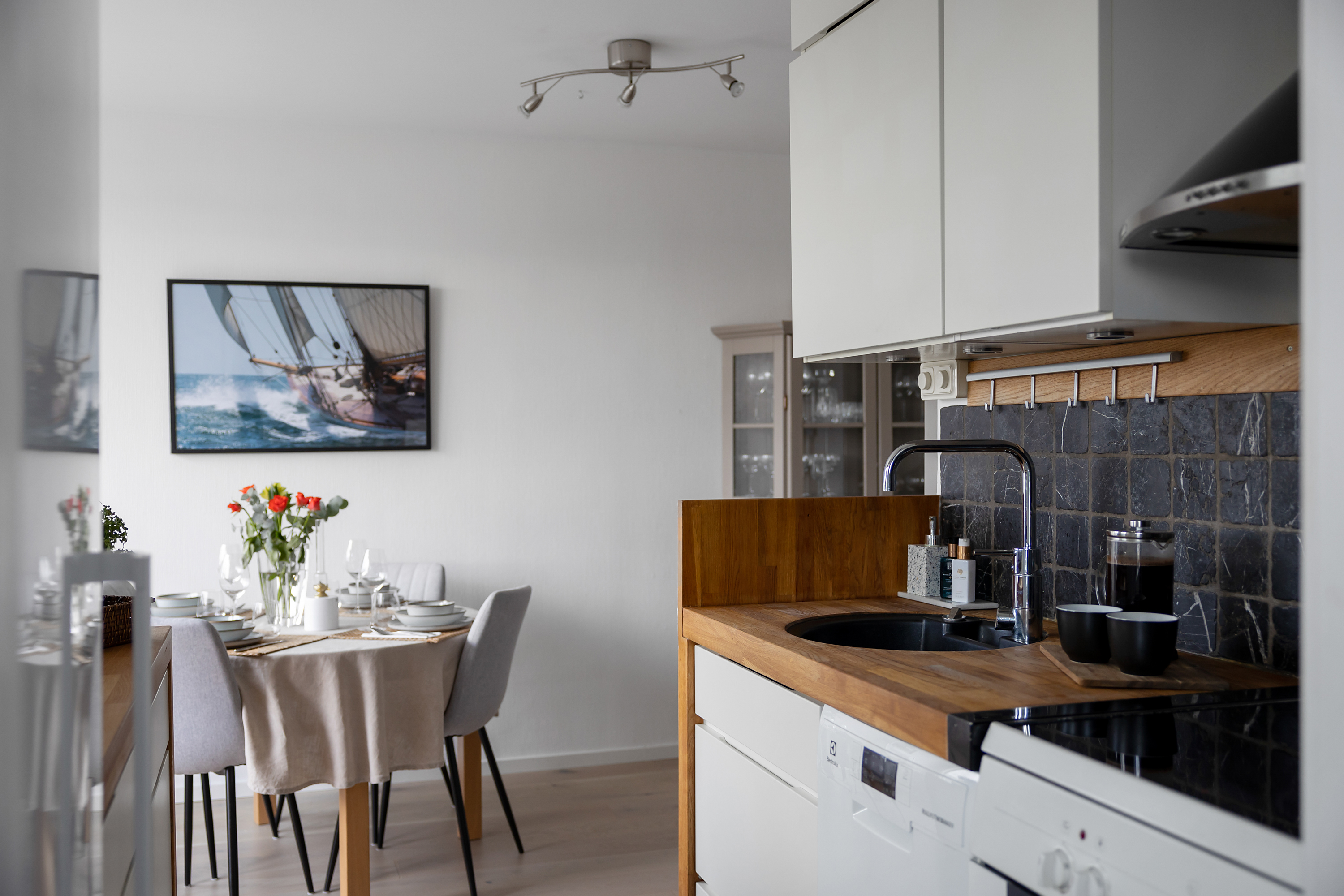 Bostadsbild från Alphyddevägen 29, Såld i Alphyddan, Nacka