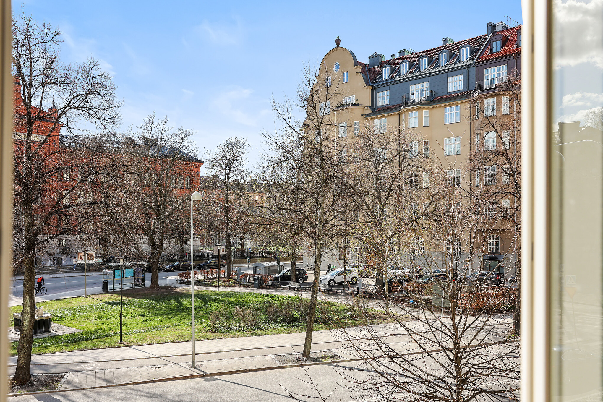 Bostadsbild från Birger Jarlsgatan 76, 5 tr, Såld i Östermalm - Lärkstan, Stockholm