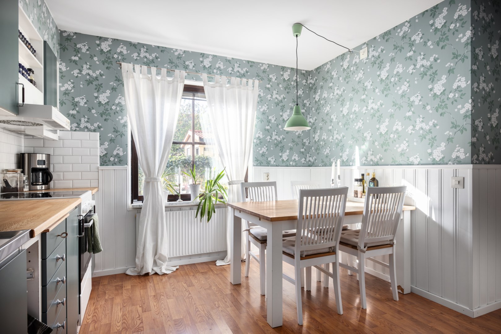 Bostadsbild från Storholmsvägen 54, Såld i Östra Orminge, Nacka