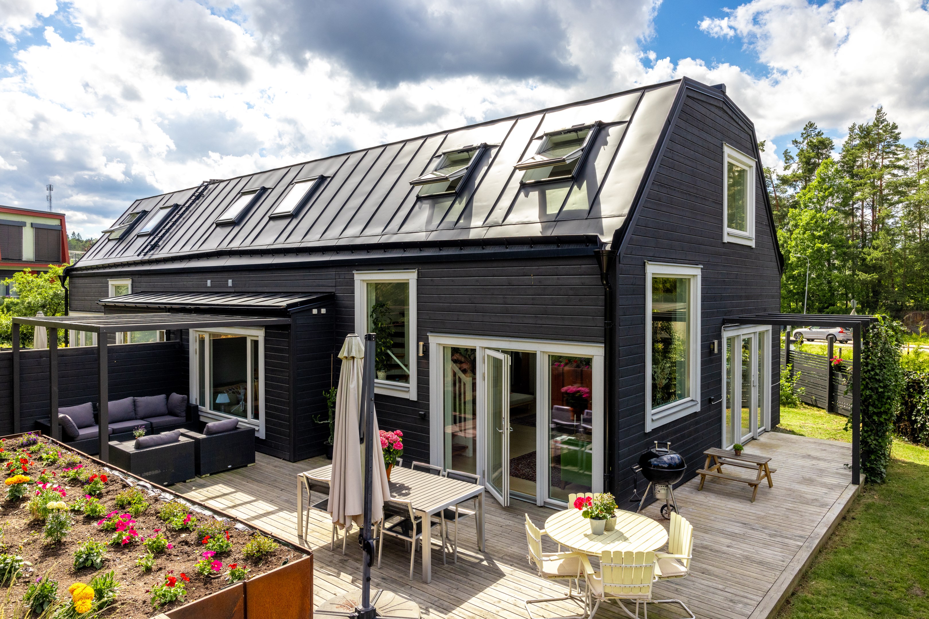 Välkommen till Abborrvägen 1F - ett hem att trivas i!