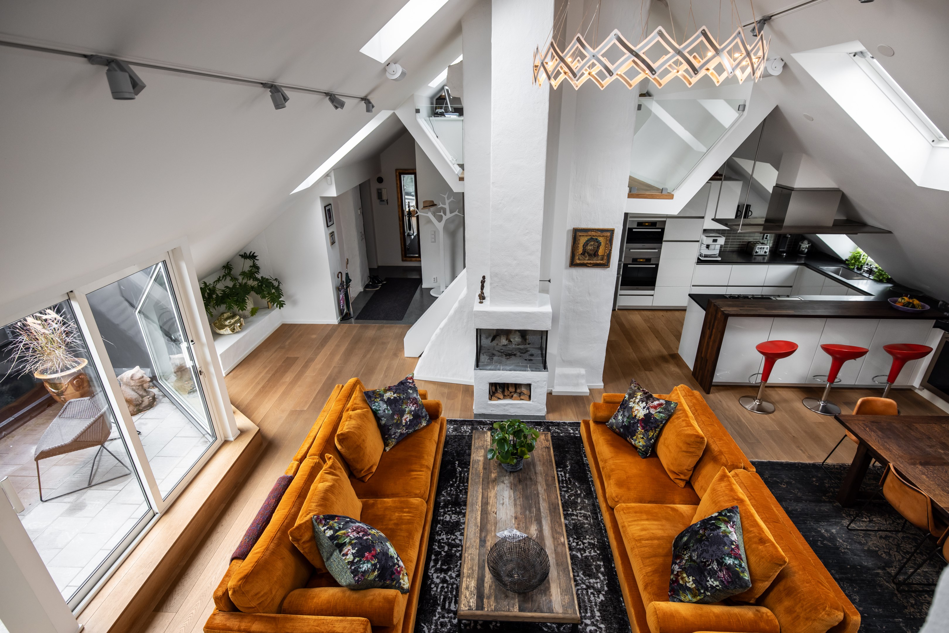 Bostadsbild från Kungsgatan 77, Såld i Kungsholmen - Rådhuset, Stockholm