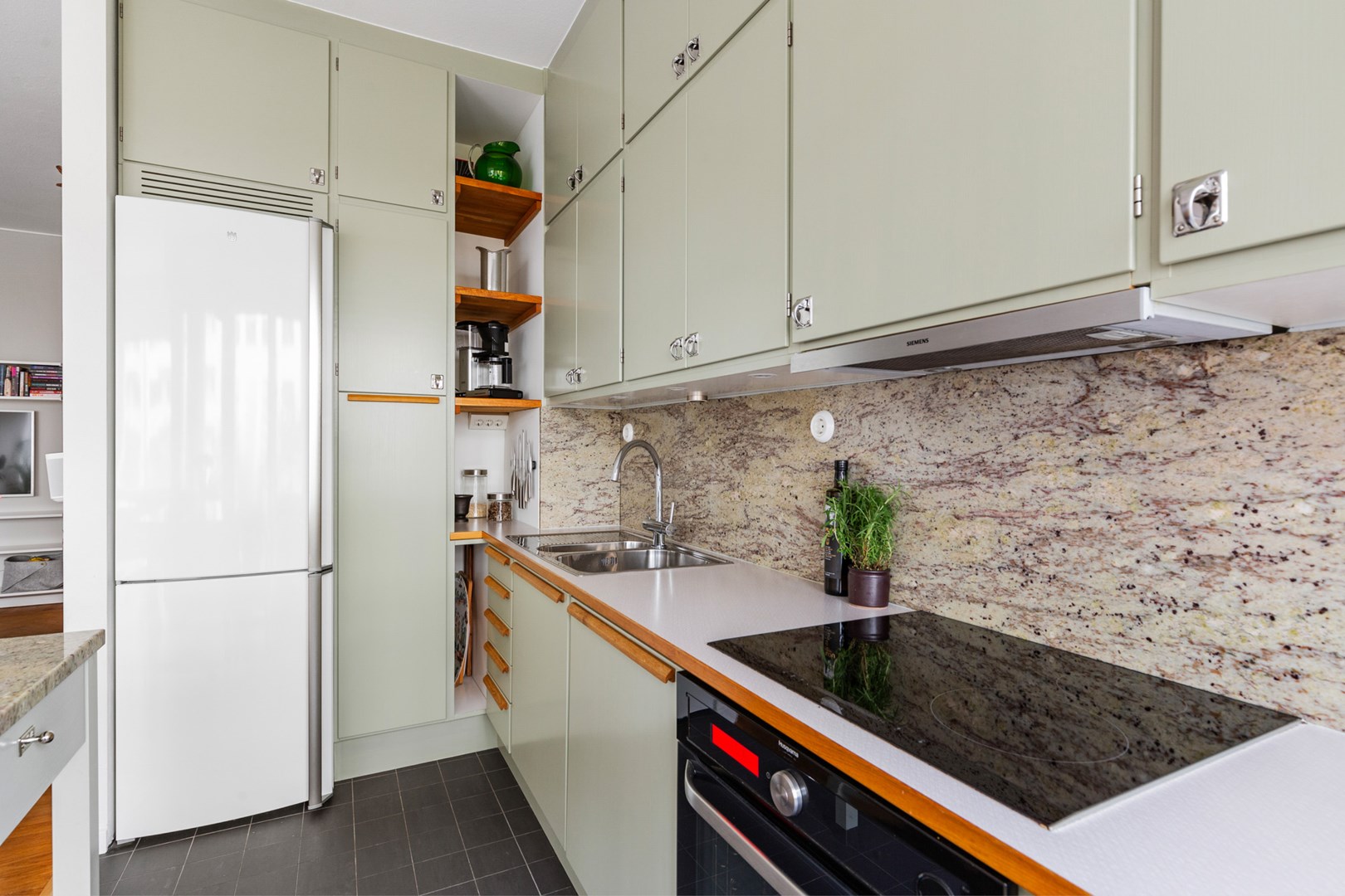 Bostadsbild från Norr Mälarstrand 96, 2.5 tr, Såld i Kungsholmen - Norr Mälarstrand, Stockholm