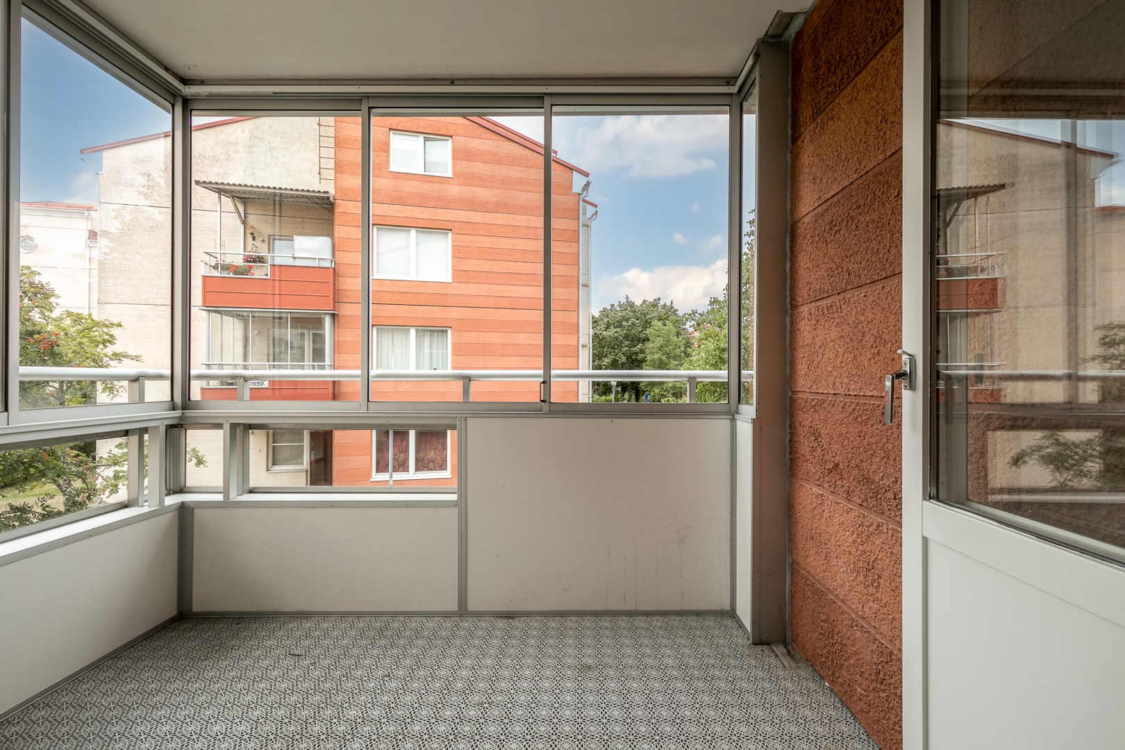 Bostadsbild från Landåvägen 45, 2tr, Såld i Jarlaberg, Nacka