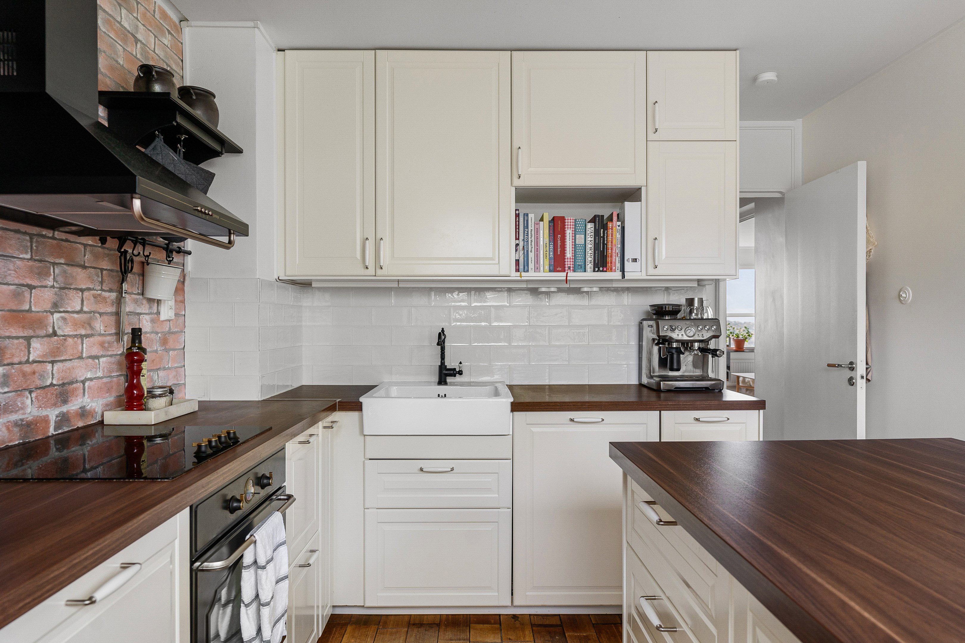 Bostadsbild från Henriksdalsringen 41, Såld i Henriksdalsberget, Nacka