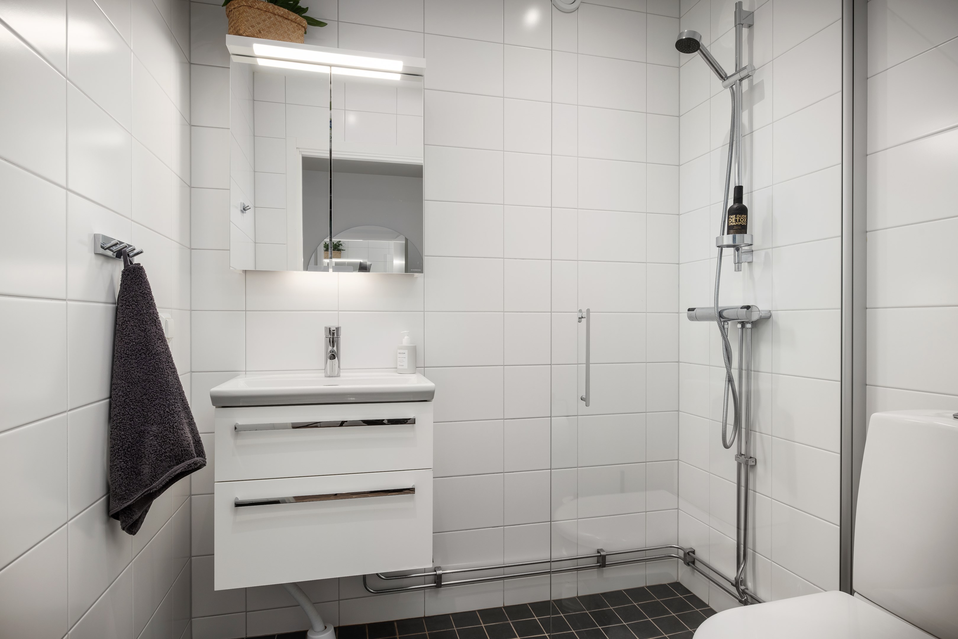 Bostadsbild från Tollare Kaj 4, 4 tr, Såld i Tollare, Nacka