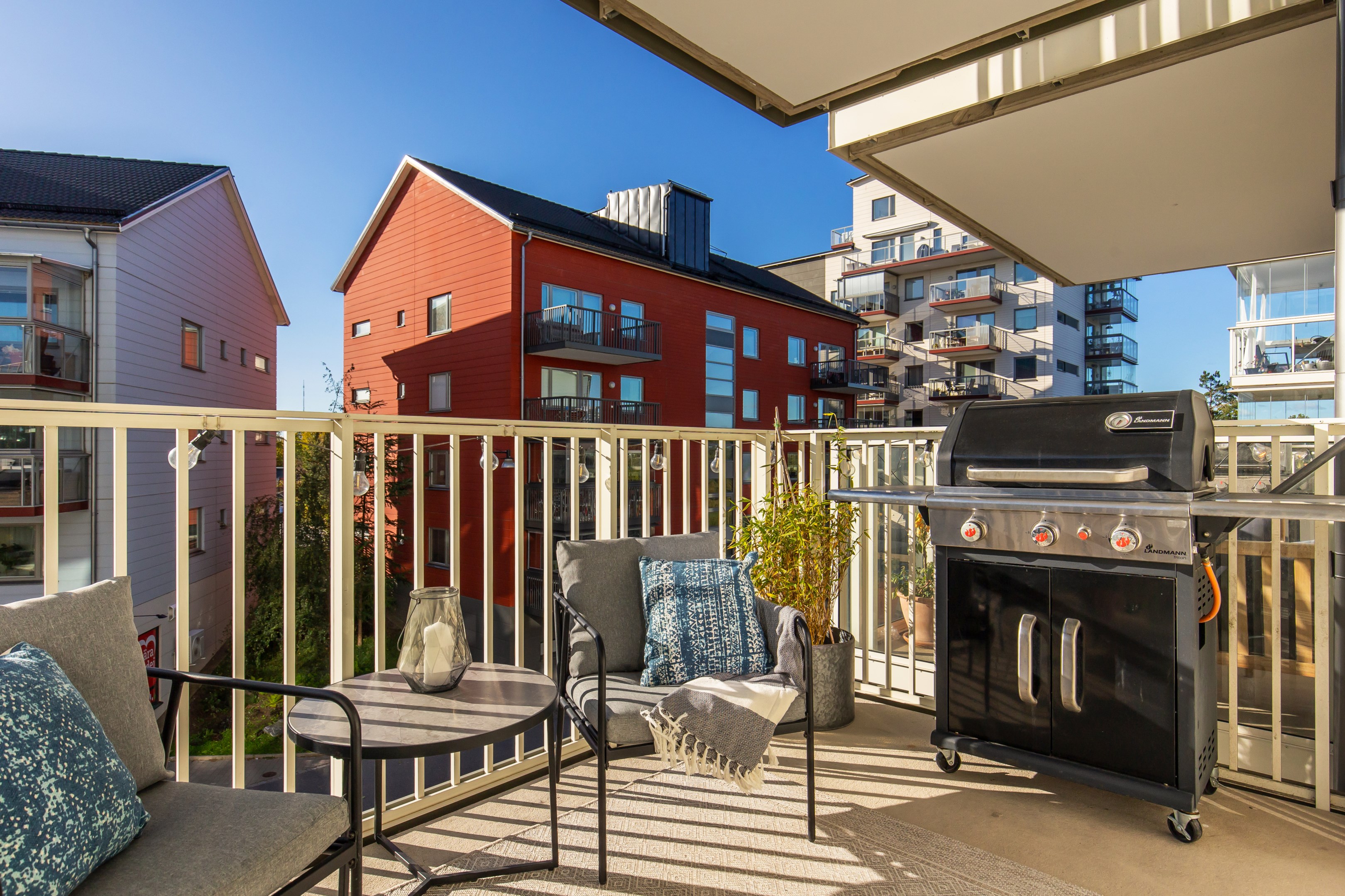 Bostadsbild från Hedenströms väg 13, 3 tr, Såld i Tollare, Nacka