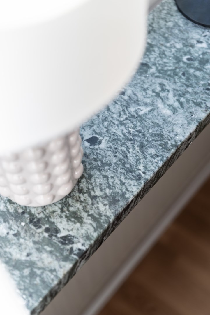 Bostadsbild från Gunnilbogatan 6C, Såld i Malmaberg, Västerås