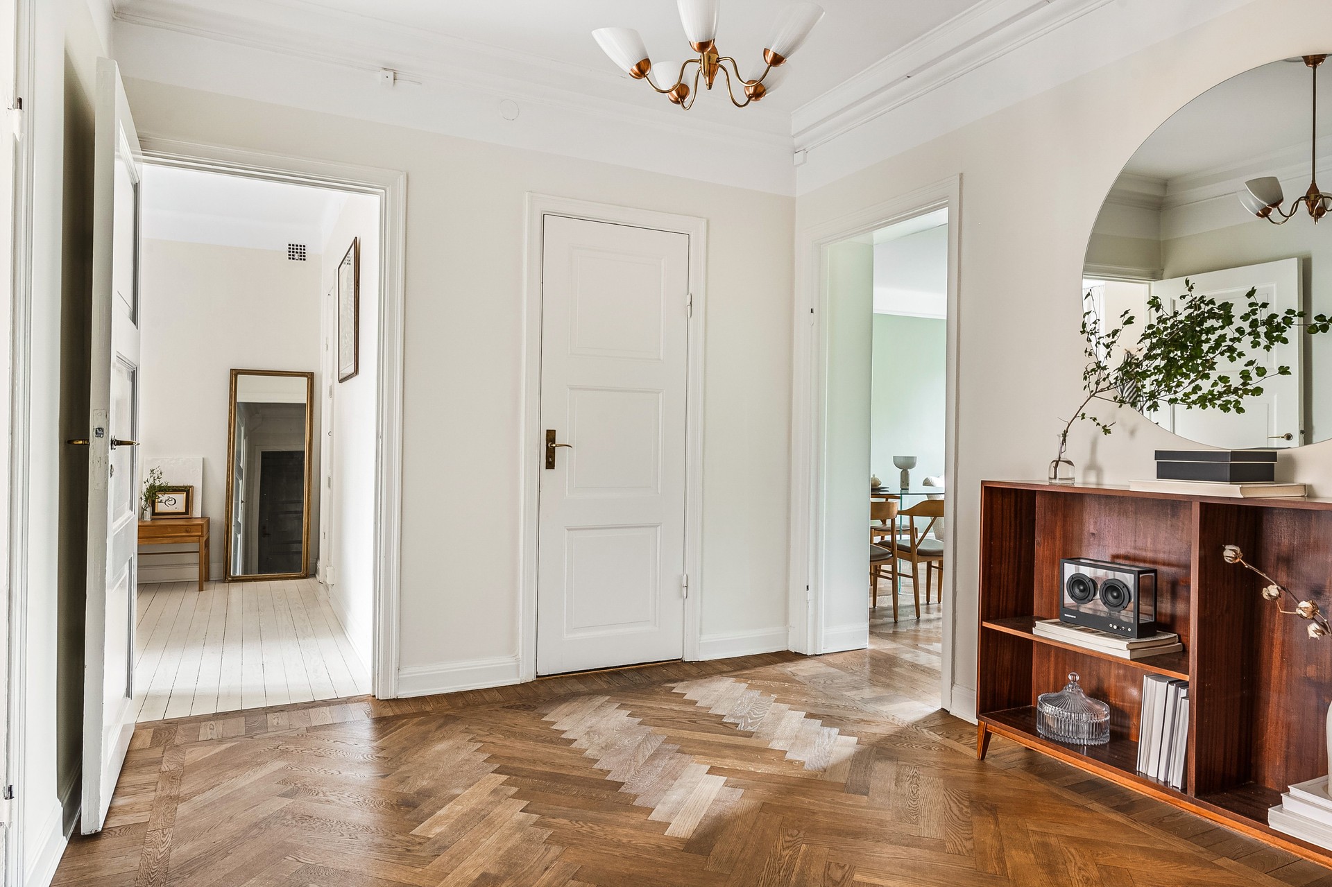 Bostadsbild från Torsgatan 27, 2tr, Såld i Vasastan - Atlas, Stockholm