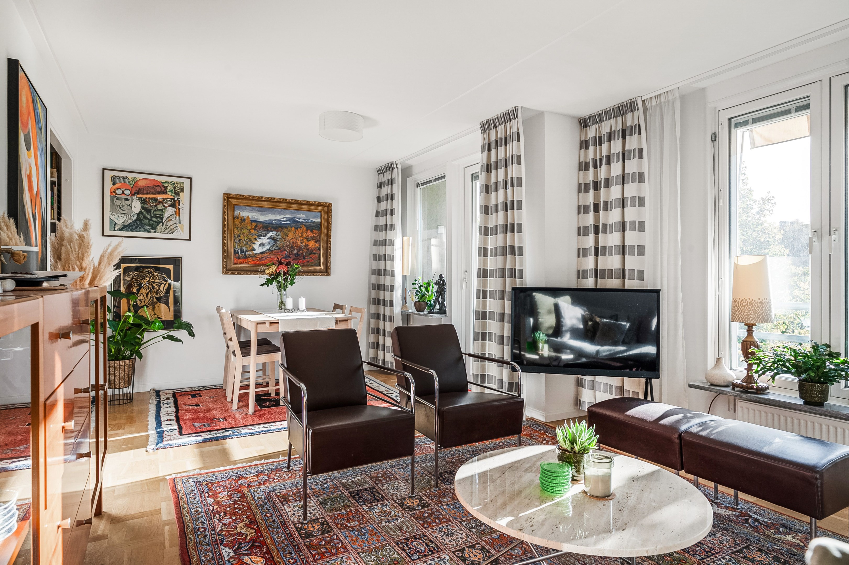 Bostadsbild från Birger Jarlsgatan 74, 5 tr, Såld i Vasastan/Östermalm, Stockholm