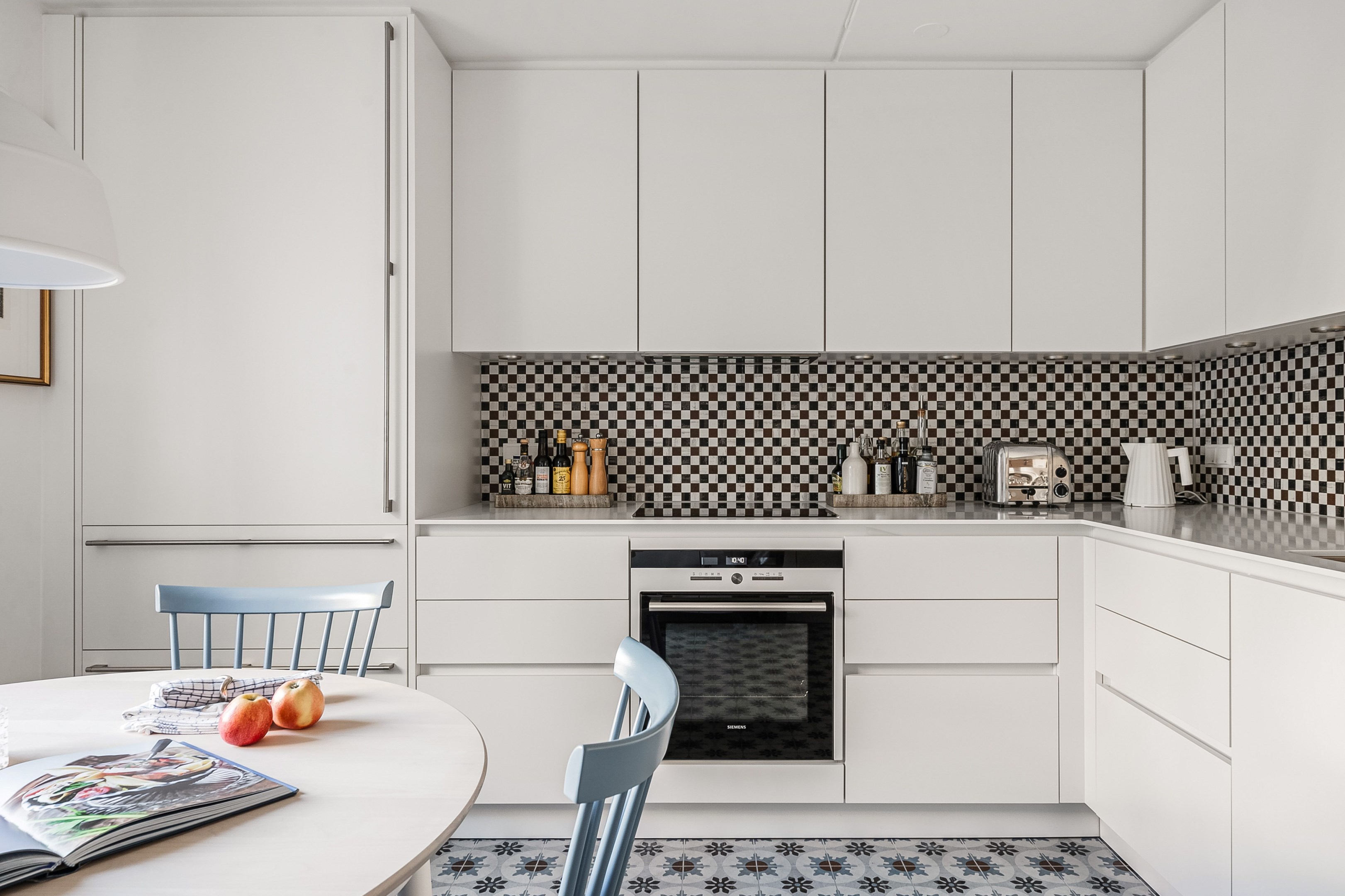 Bostadsbild från Birger Jarlsgatan 74, 5 tr, Såld i Vasastan/Östermalm, Stockholm