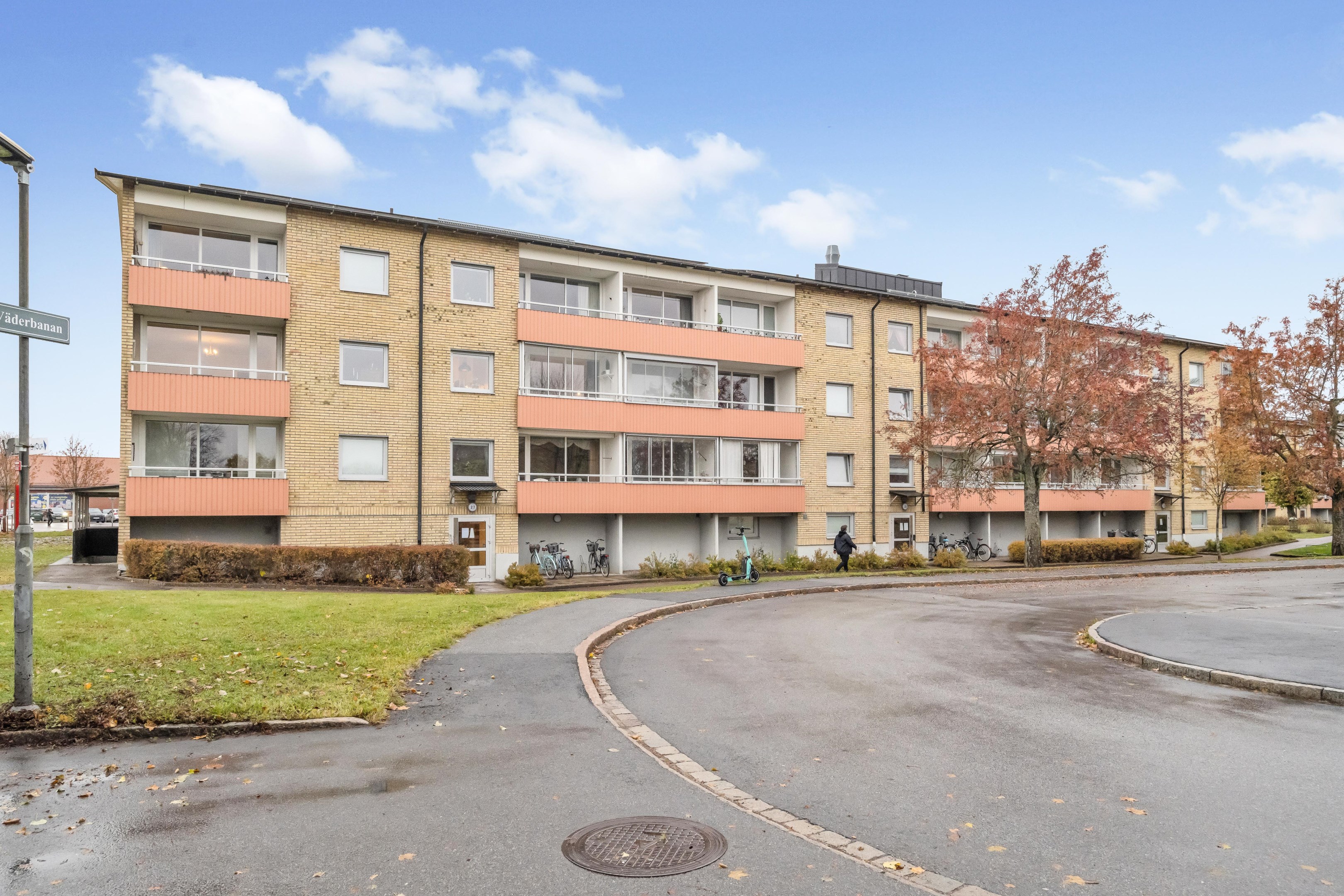 Bostadsbild från Blixtgatan 27, Såld i Gränby, Uppsala