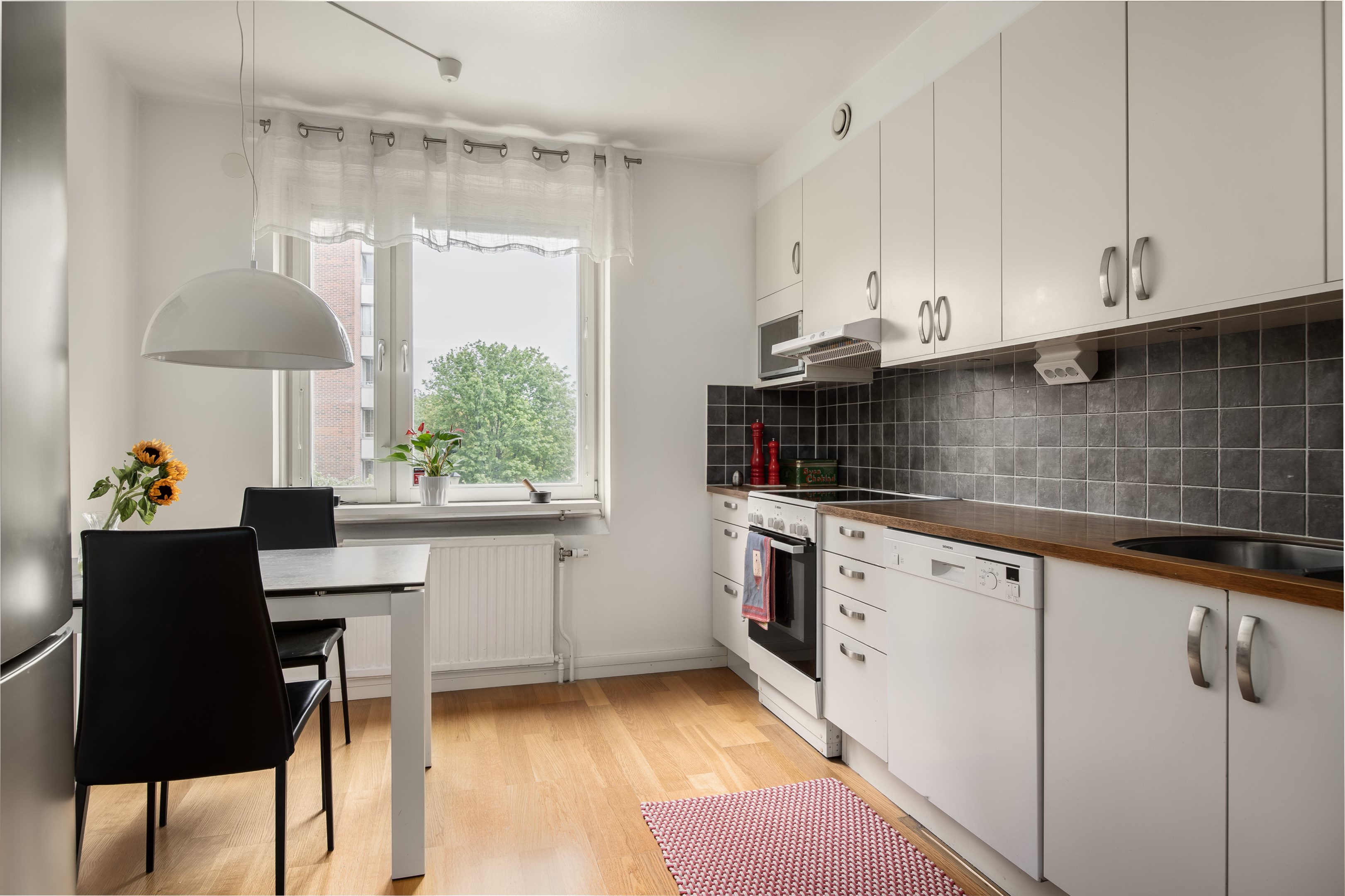 Bostadsbild från Alphyddevägen 8, 1tr, Såld i Alphyddan, Nacka