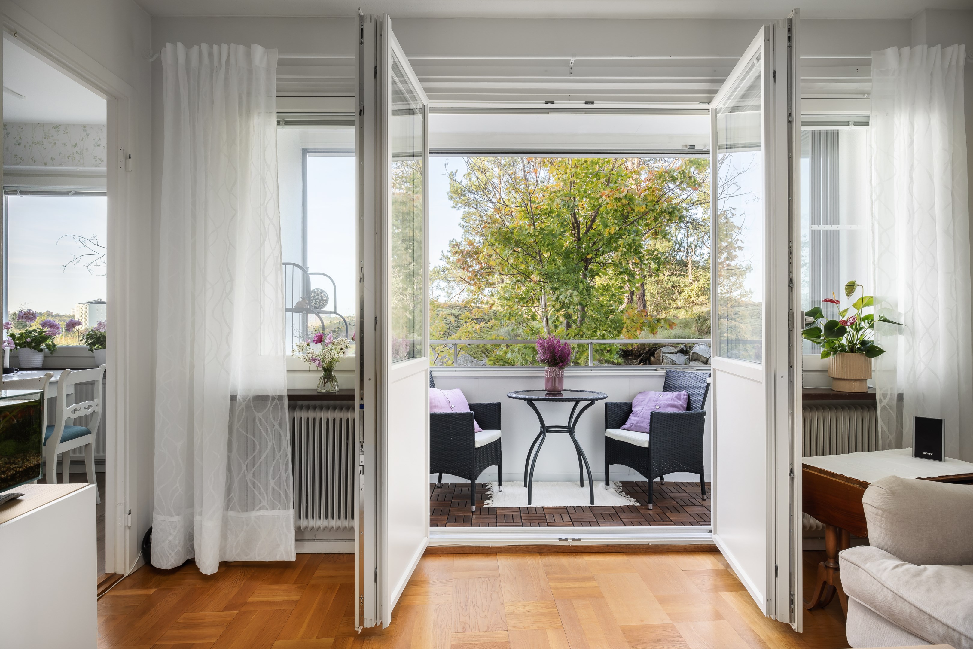 Bostadsbild från Becksjudarvägen 33, Såld i Finntorp, Nacka